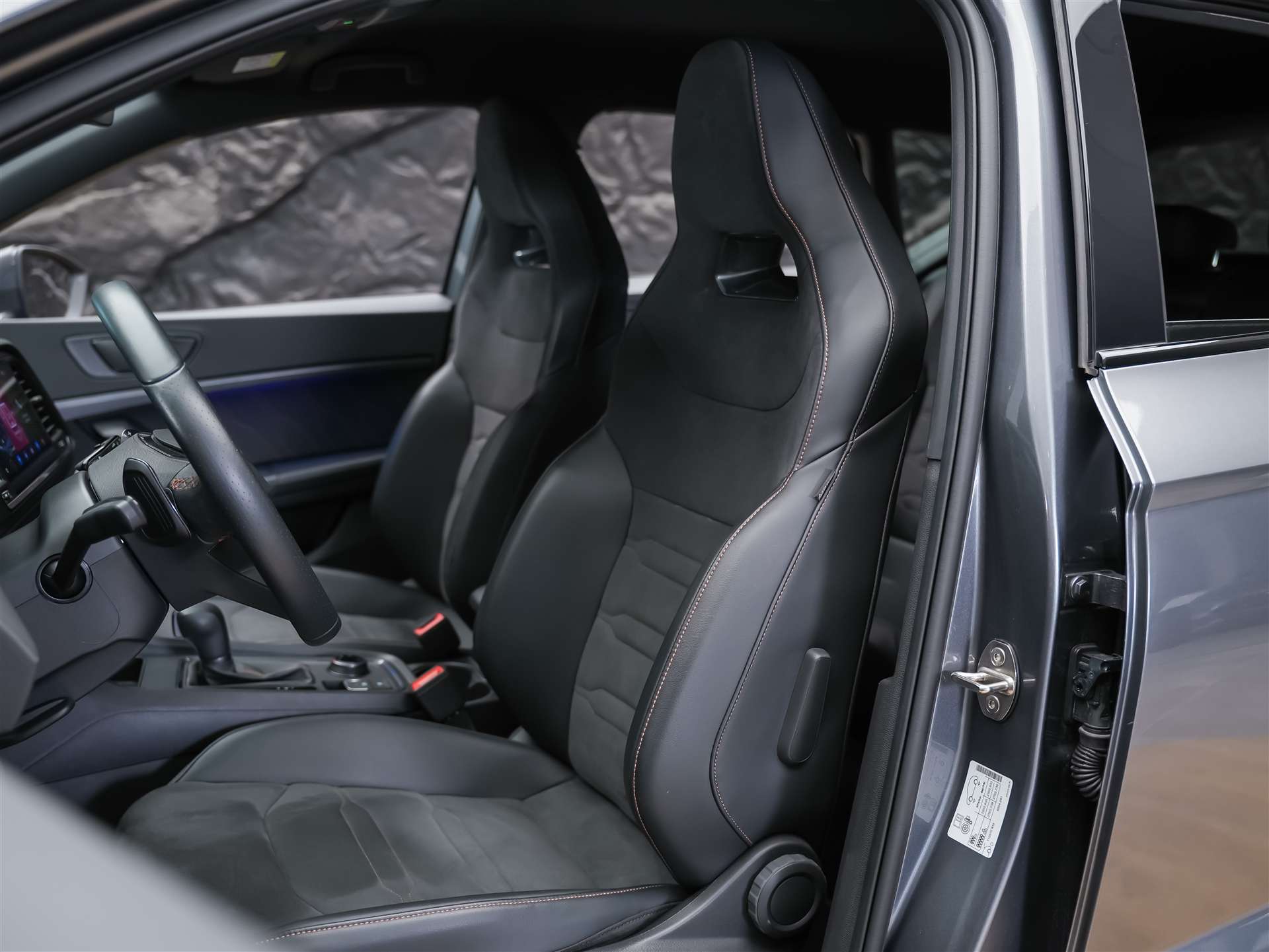 CUPRA Ateca 1.5 TSI DSG *Abstandsregler*Lenkradheizung*Werksgarantie*-image-8