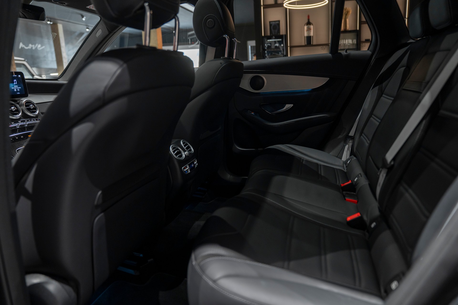 MERCEDES-BENZ GLC 63 S AMG 4Matic 9G-Tronic-image-14