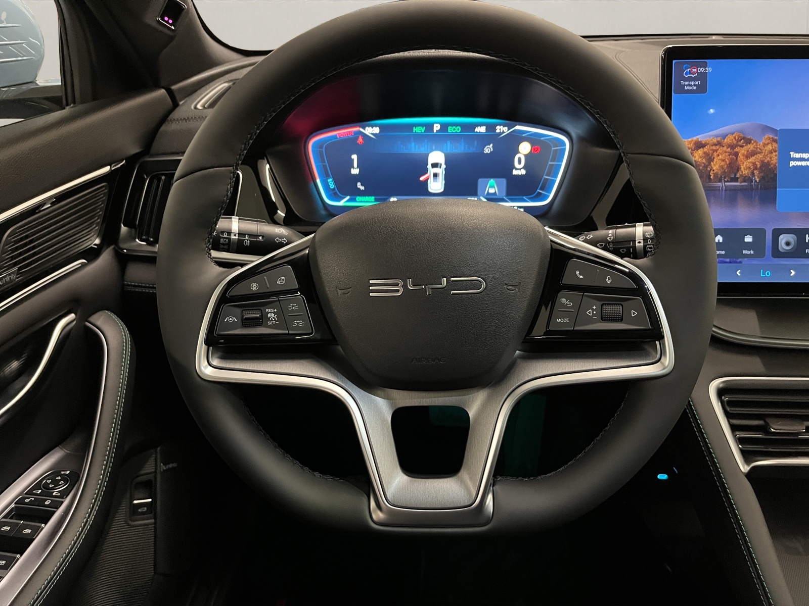 BYD Seal U DM-i Design AWD-image-8