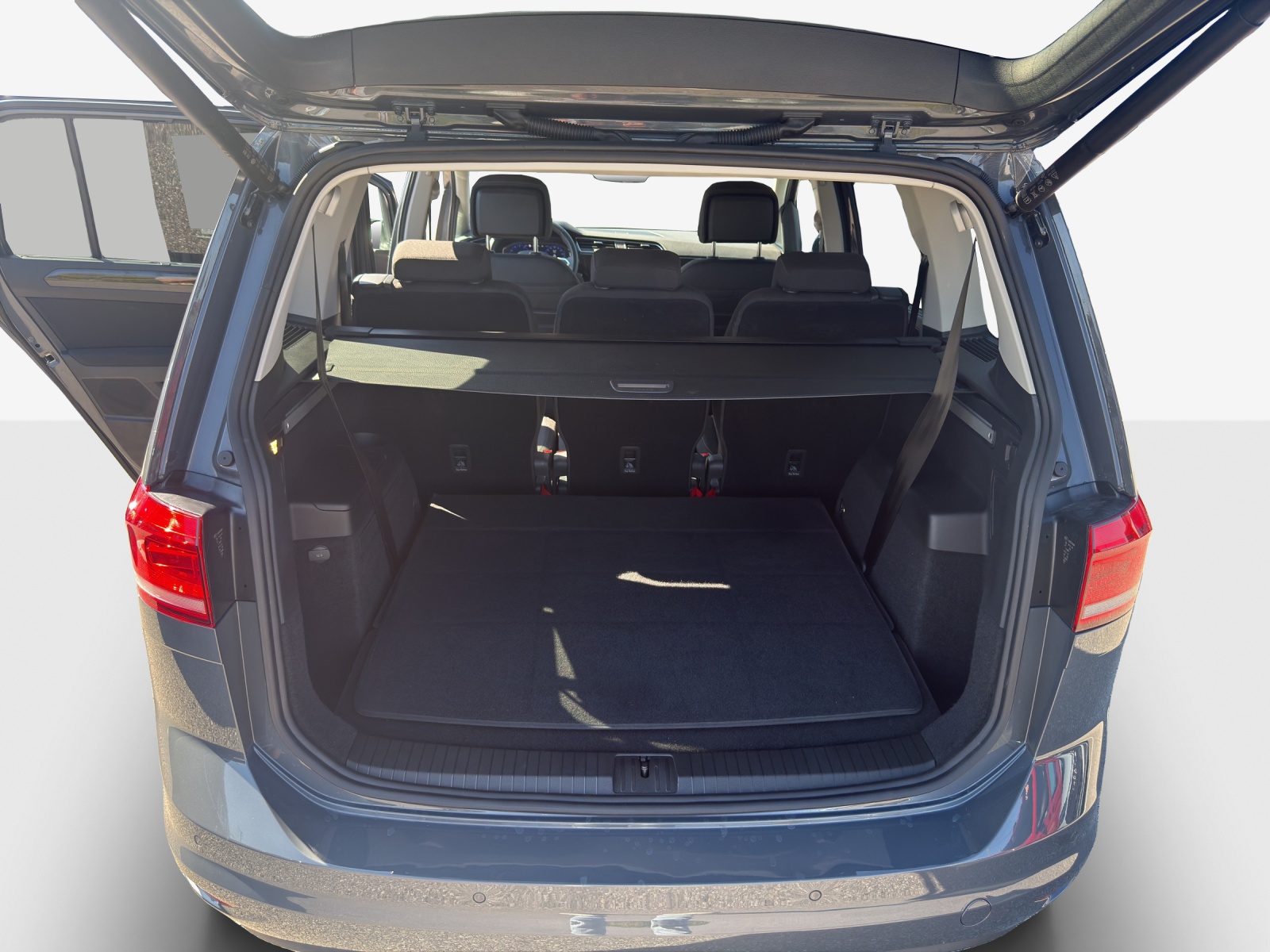 VW Touran 1.5 TSI EVO Highline DSG-image-12
