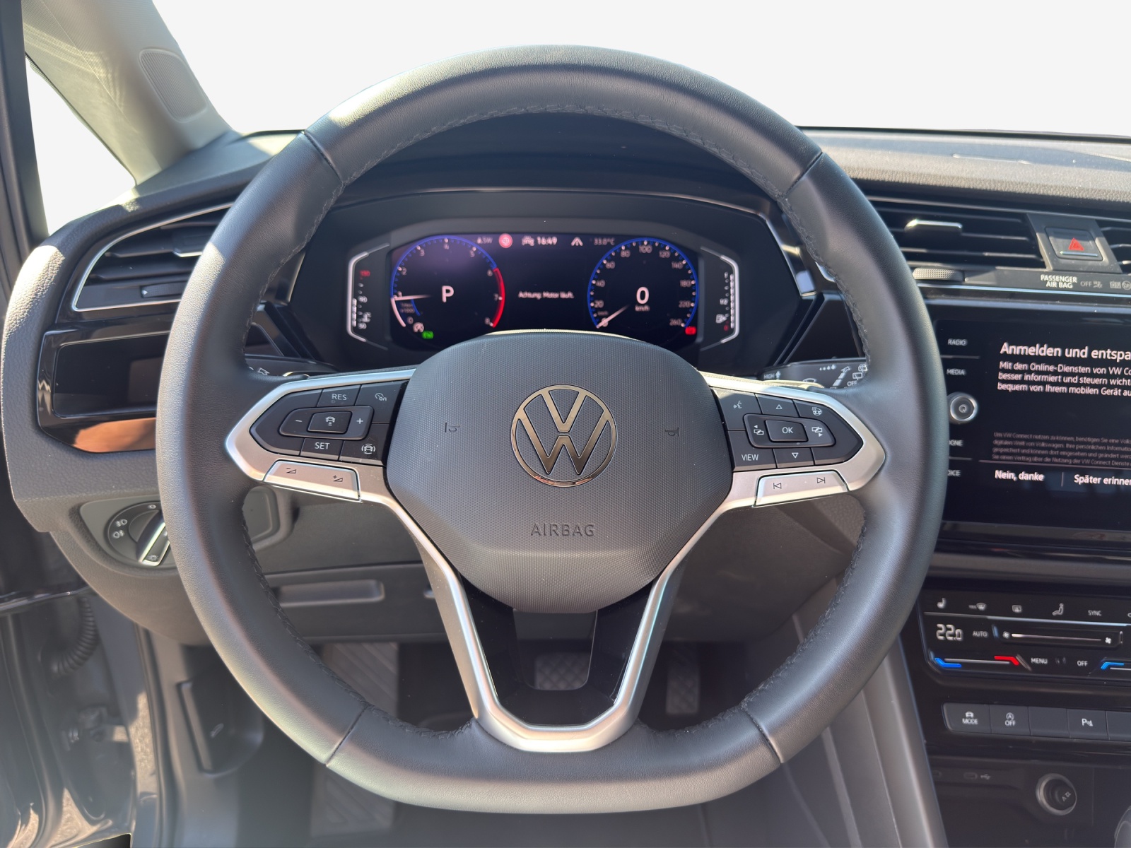 VW Touran 1.5 TSI EVO Highline DSG-image-9