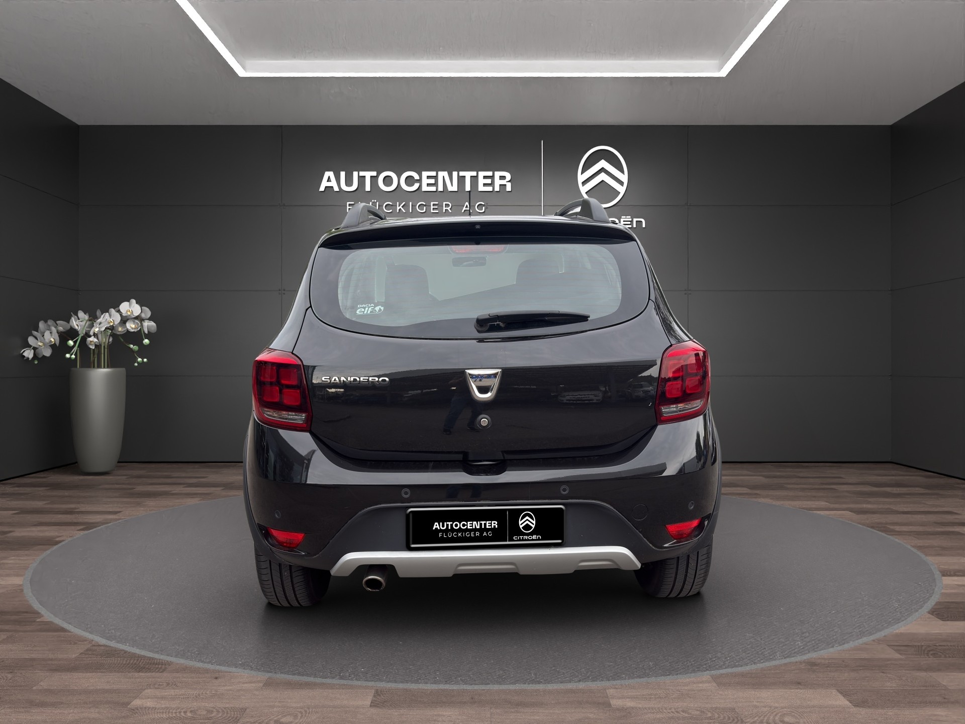 DACIA Sandero 0.9 TCe Stepway S/S-image-8