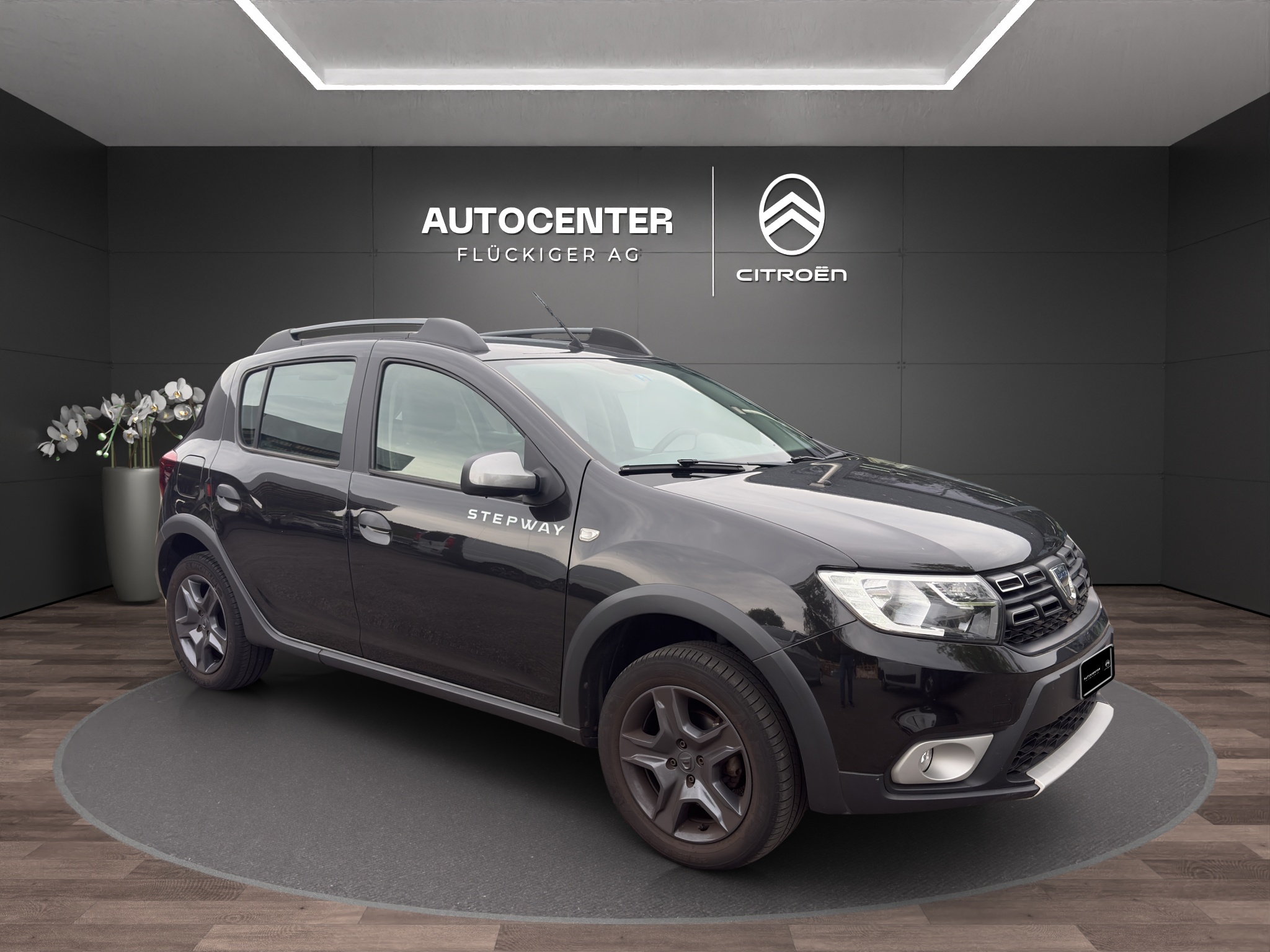DACIA Sandero 0.9 TCe Stepway S/S — slika 1