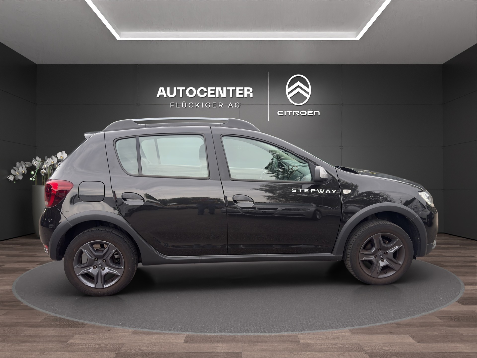 DACIA Sandero 0.9 TCe Stepway S/S-image-3