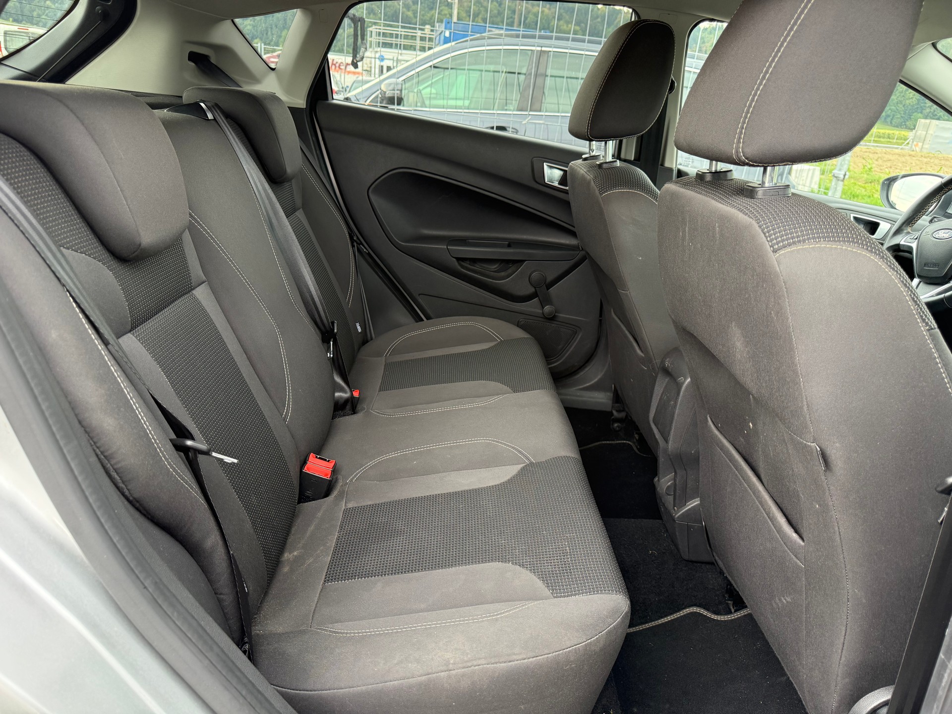 FORD Fiesta 1.0 SCTi Titanium-image-11
