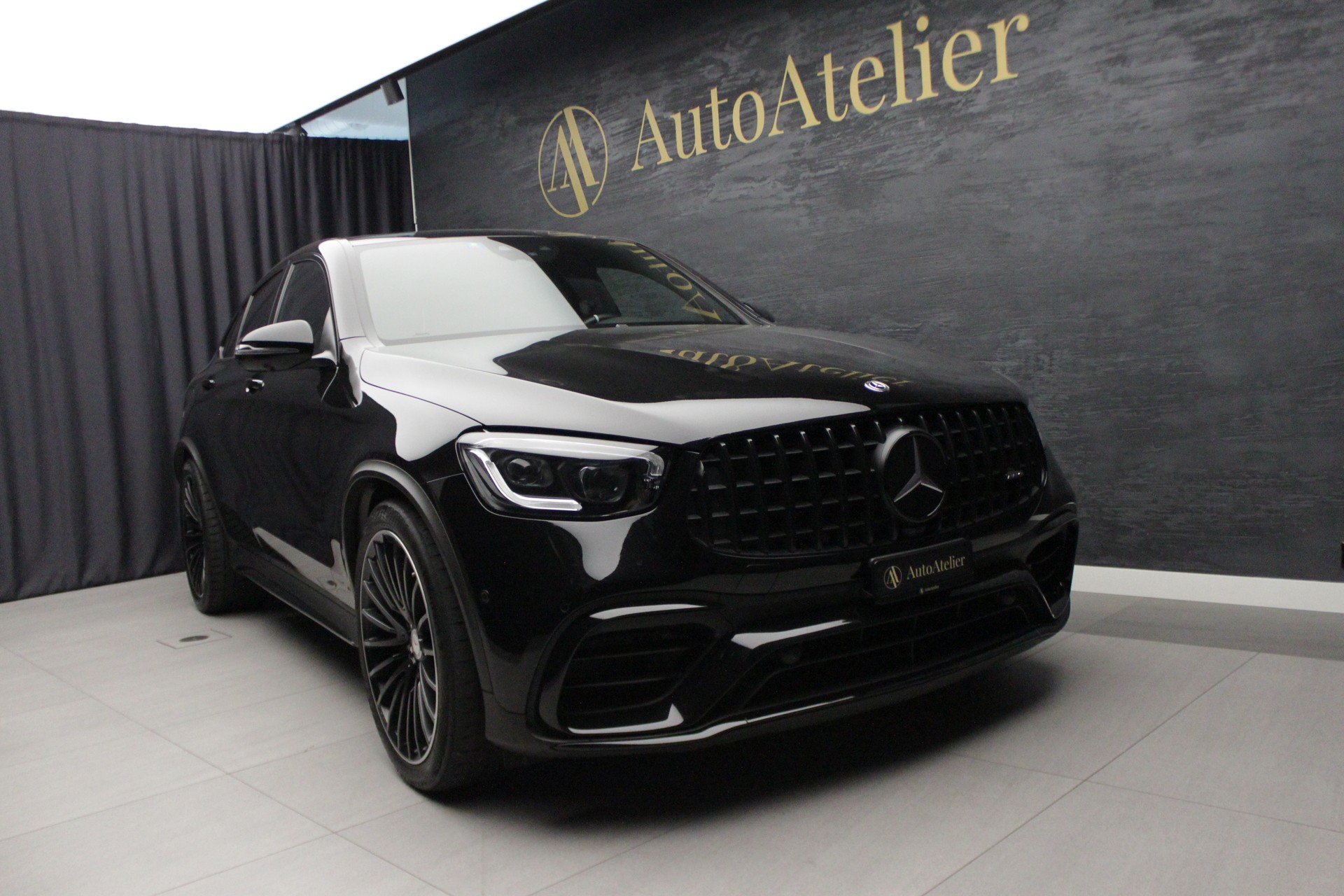 MERCEDES-BENZ GLC Coupé 63 S AMG 4Matic 9G-Tronic-showroom-element-1