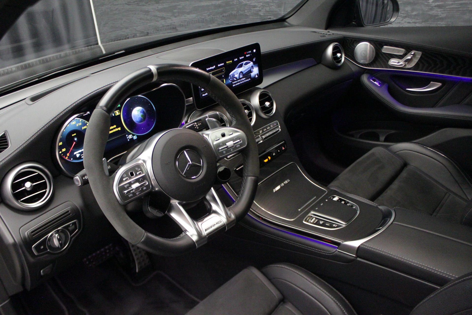 MERCEDES-BENZ GLC Coupé 63 S AMG 4Matic 9G-Tronic-image-21