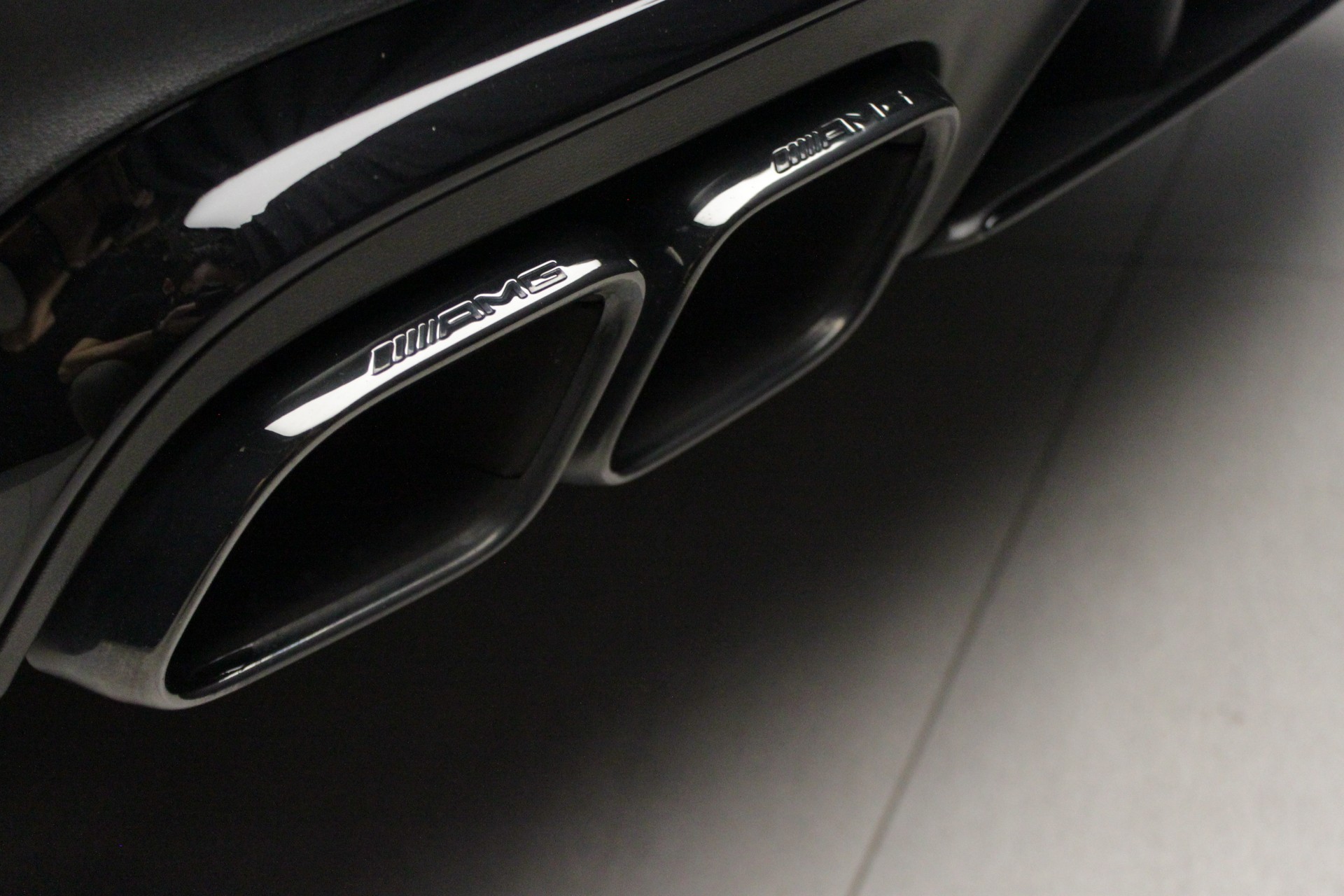 MERCEDES-BENZ GLC Coupé 63 S AMG 4Matic 9G-Tronic-image-14