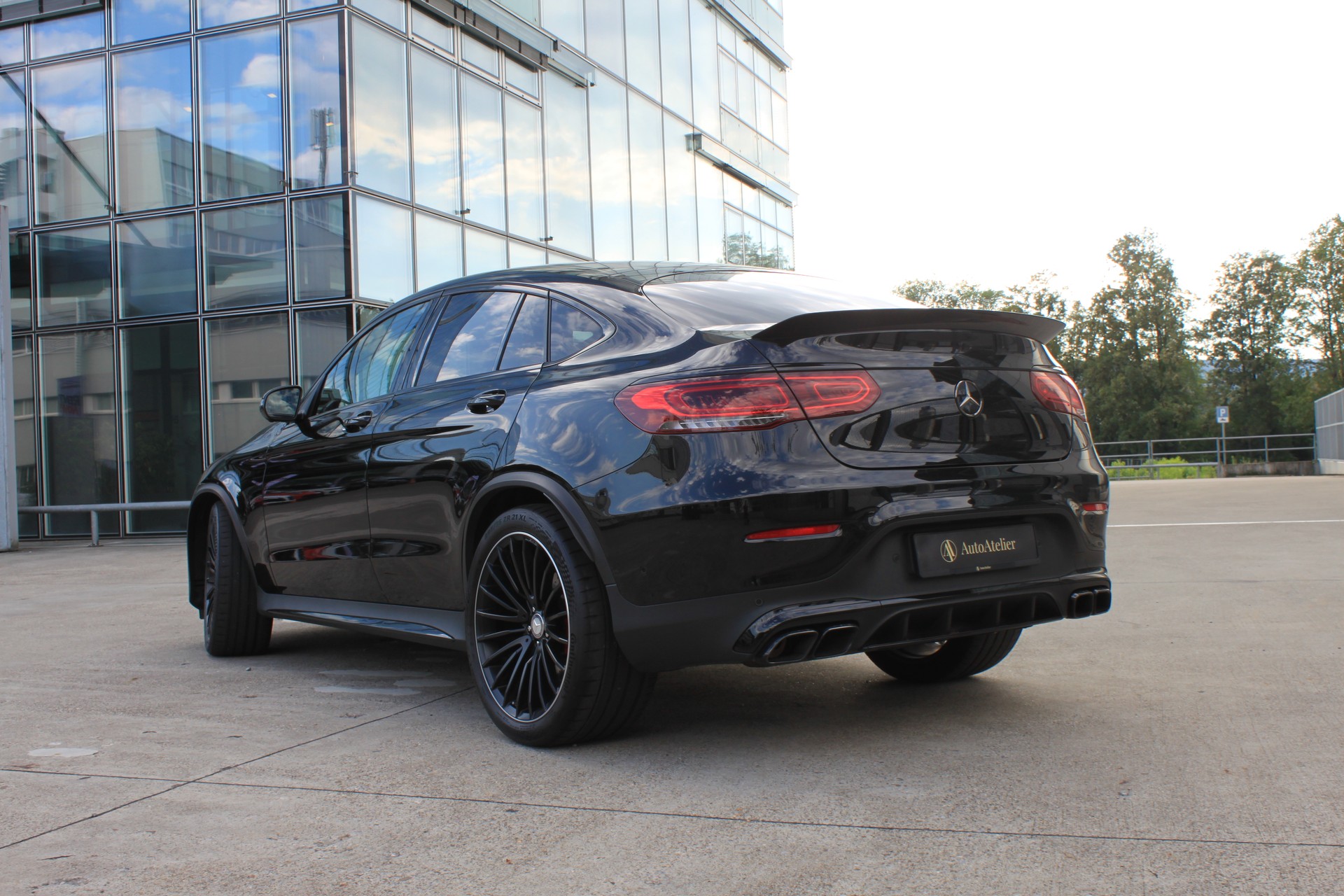 MERCEDES-BENZ GLC Coupé 63 S AMG 4Matic 9G-Tronic-image-8