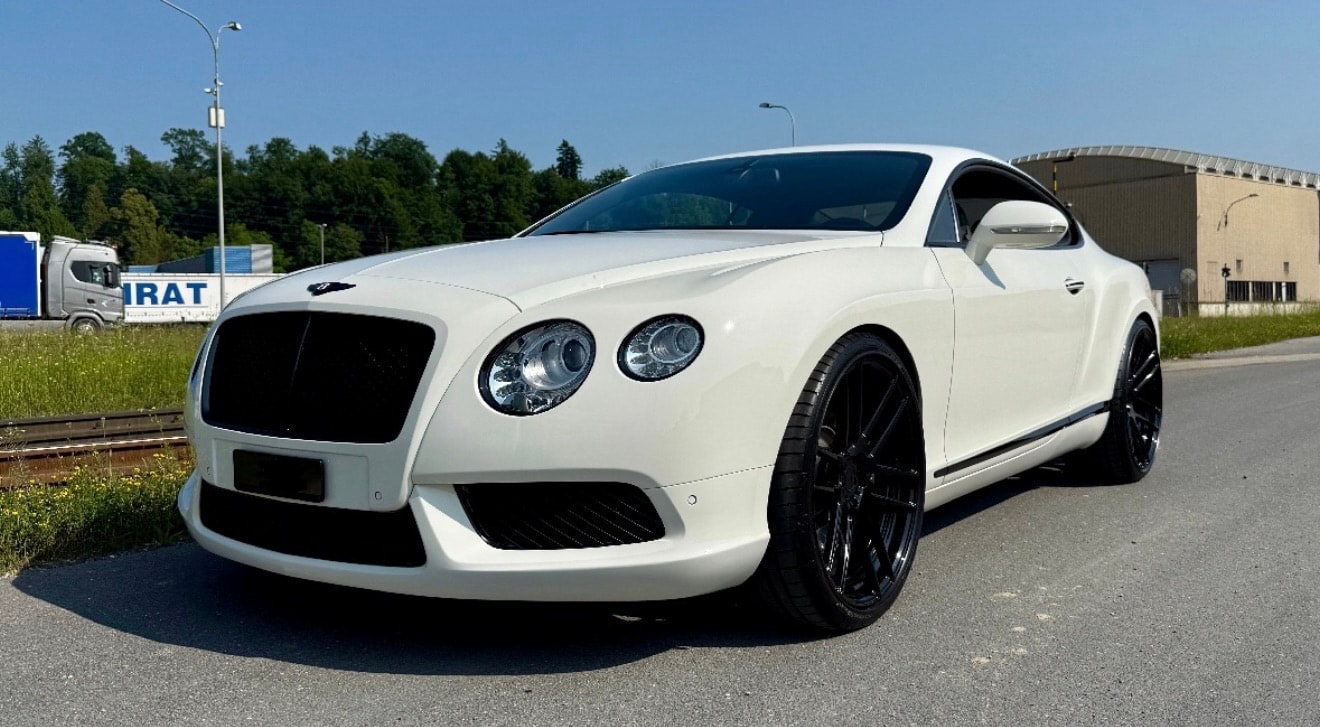 BENTLEY GT-image-0