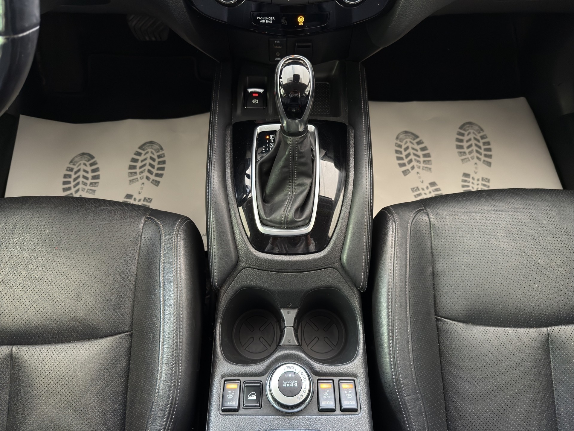 NISSAN X-Trail 2.0 dCi tekna Xtronic CVT ALL-MODE 4x4-image-10