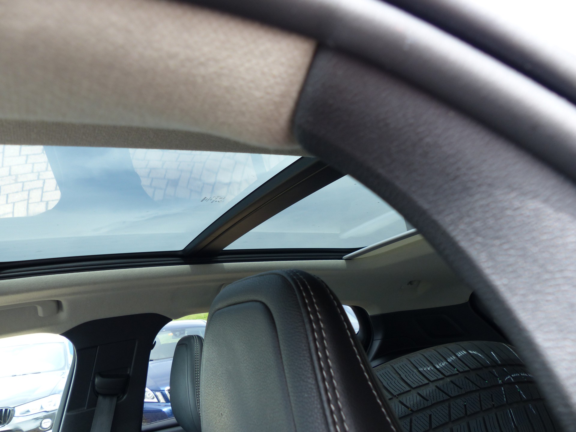 VOLVO XC40 T3 Momentum-image-16