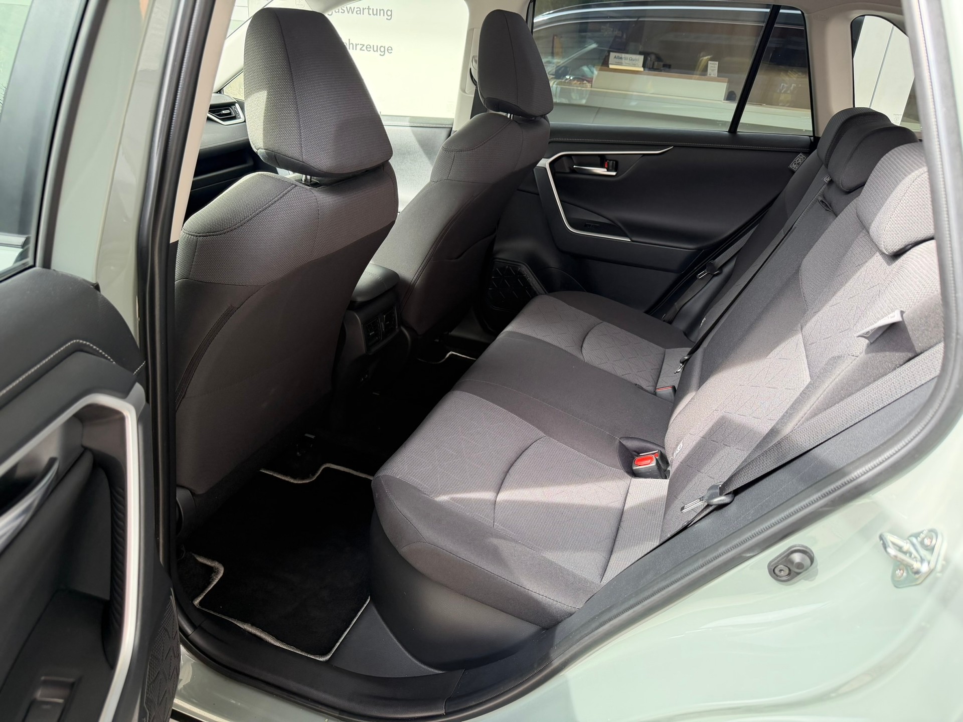 TOYOTA RAV-4 2.5 HSD Style e-CVT 4WD-image-5