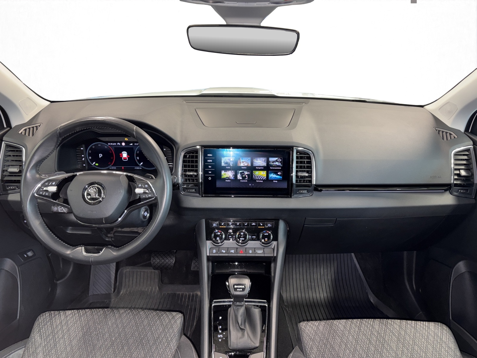 SKODA Karoq 2.0 TDI Style 4x4 DSG-image-12