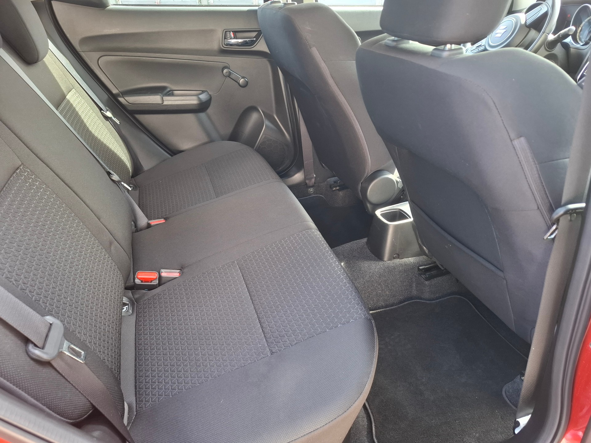SUZUKI Swift 1.2i Piz Sulai 4x4 Allgrip 4x4-image-6