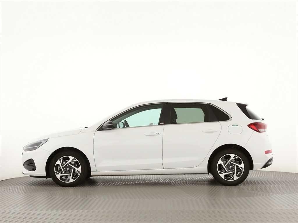 HYUNDAI i30 1.5 T-GDi Vertex 48V MH DCT *CH-FAHRZEUG*-image-2