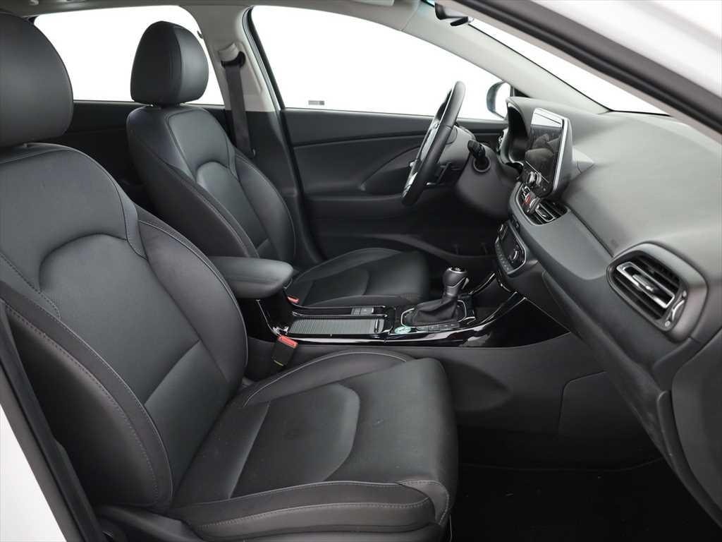 HYUNDAI i30 1.5 T-GDi Vertex 48V MH DCT *CH-FAHRZEUG*-showroom-element-2