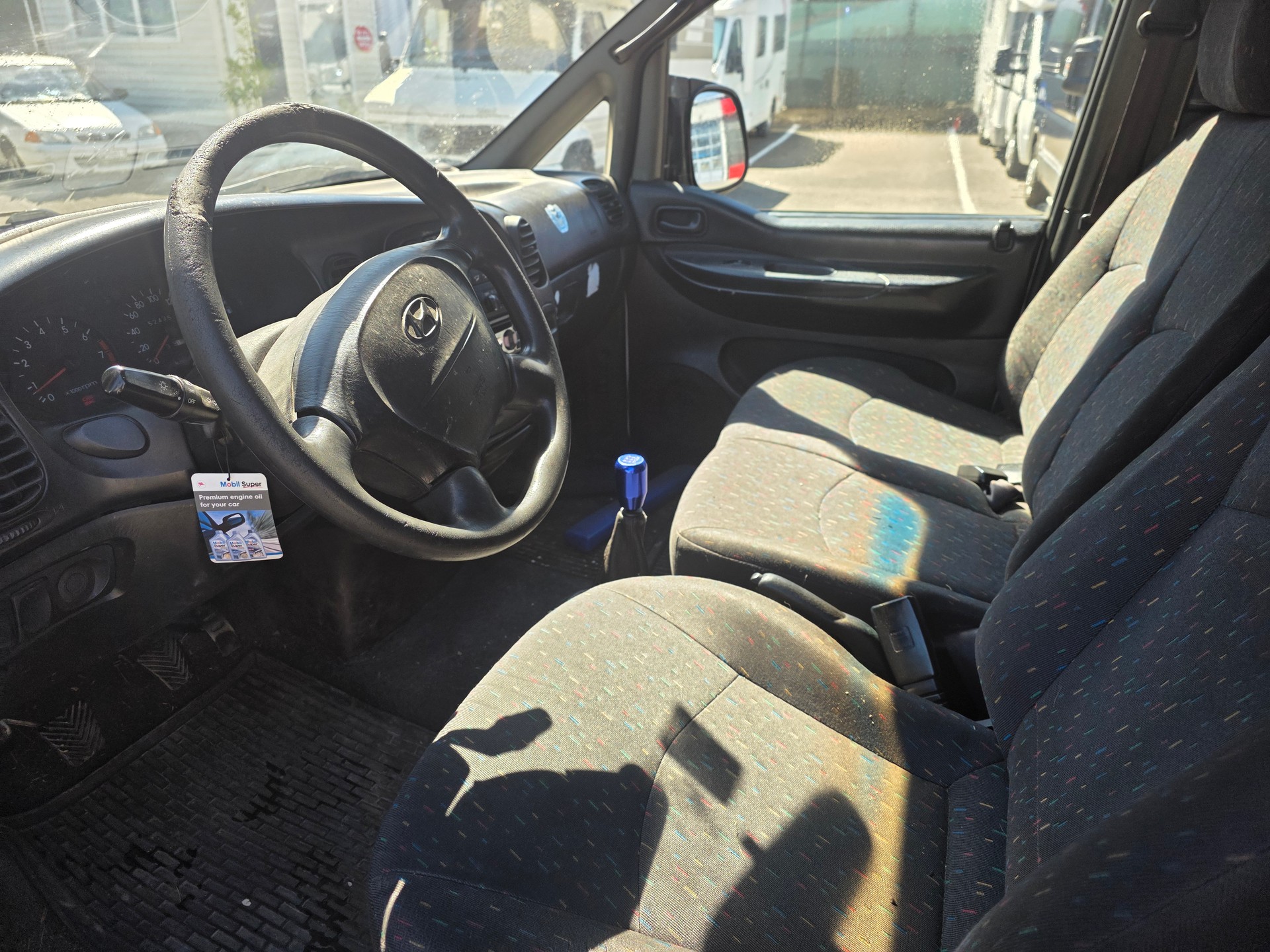 HYUNDAI H-1 Deluxe 2.4-image-5