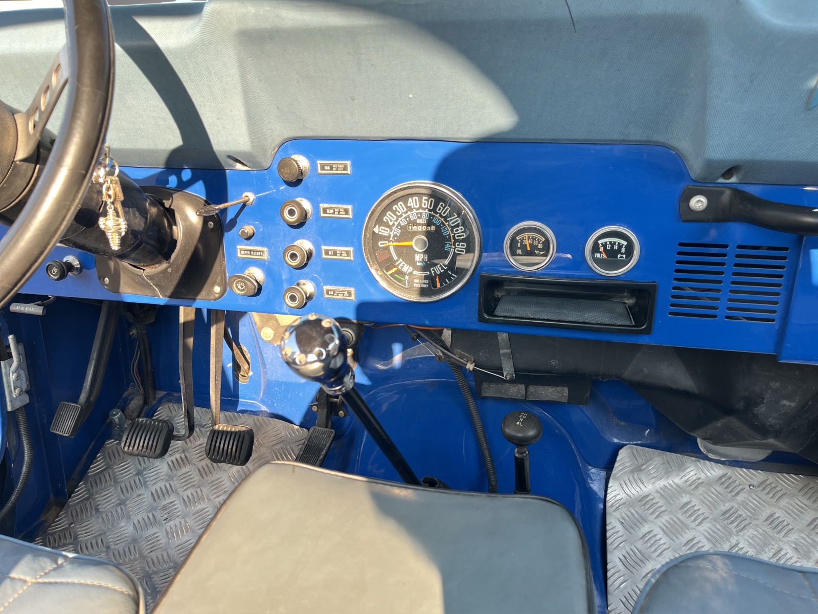 JEEP CJ-7 Renegade 4.2-image-9