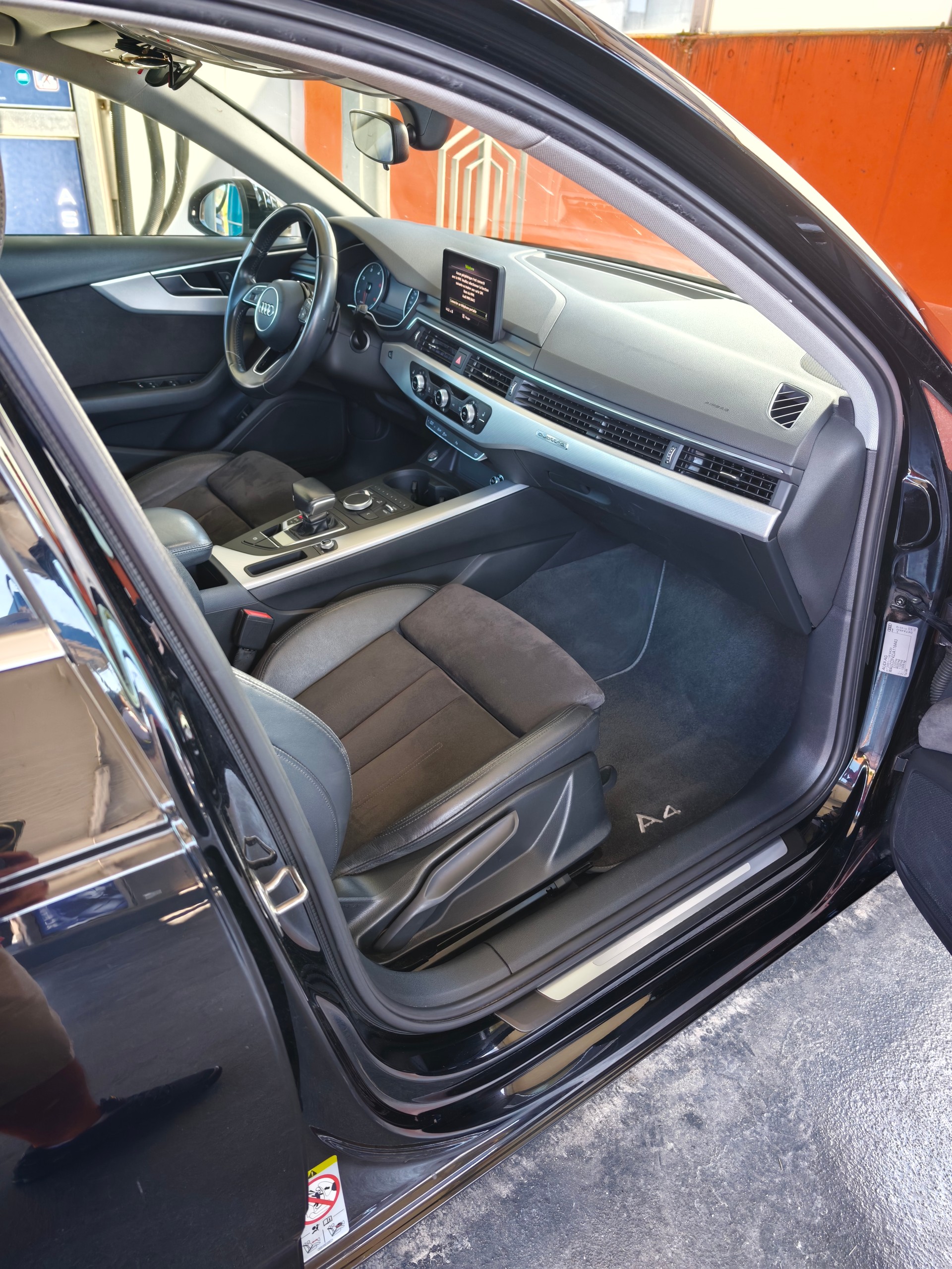 AUDI 2.0 TDI 190 Sport quattro S-Tronic-image-5