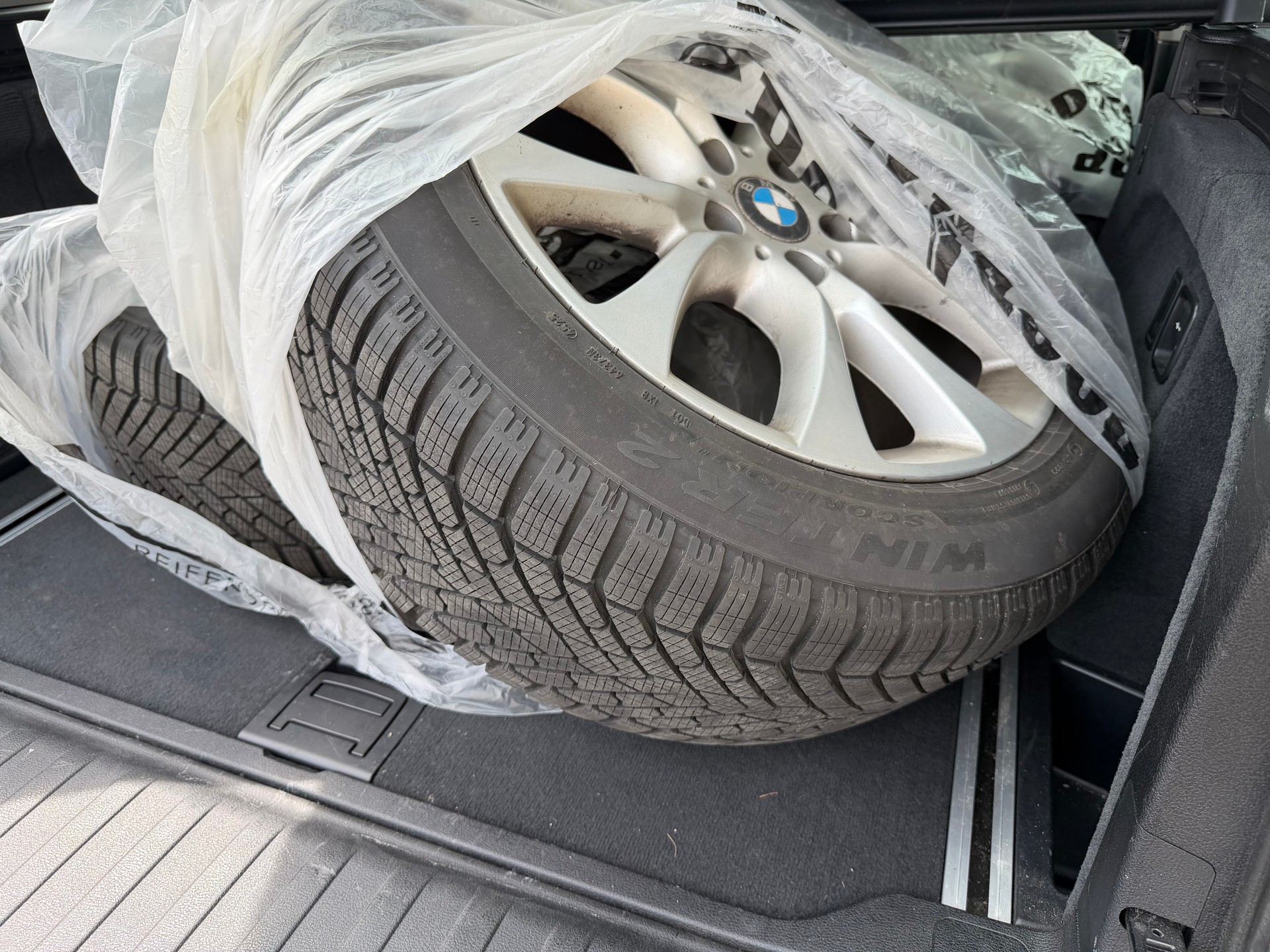 BMW X5 xDrive 30d Steptronic-image-17