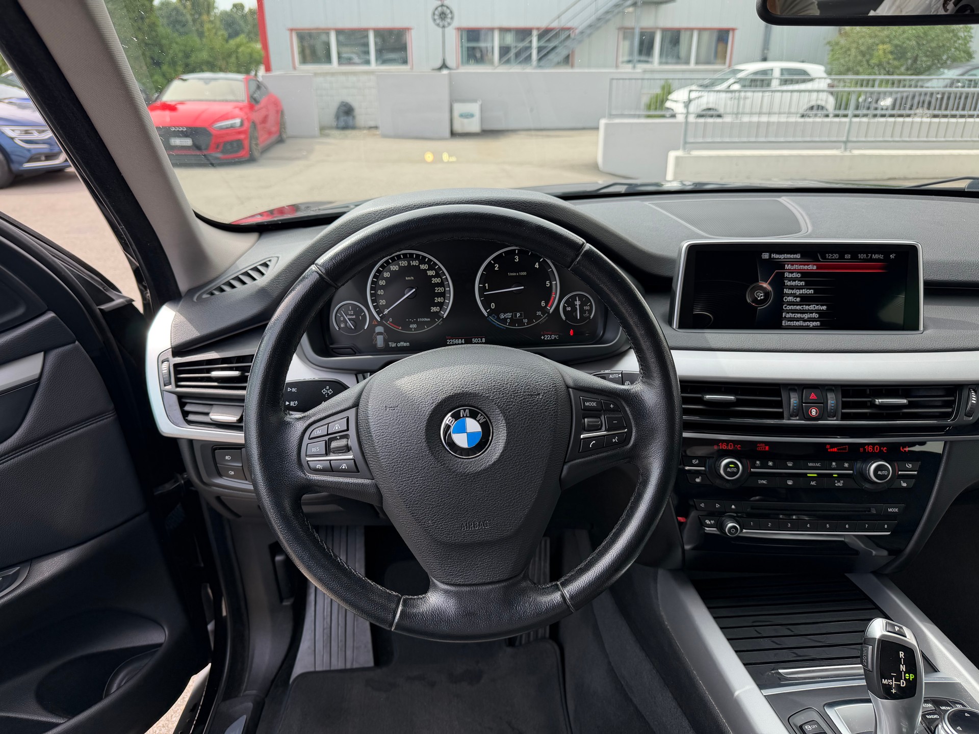 BMW X5 xDrive 30d Steptronic-image-11