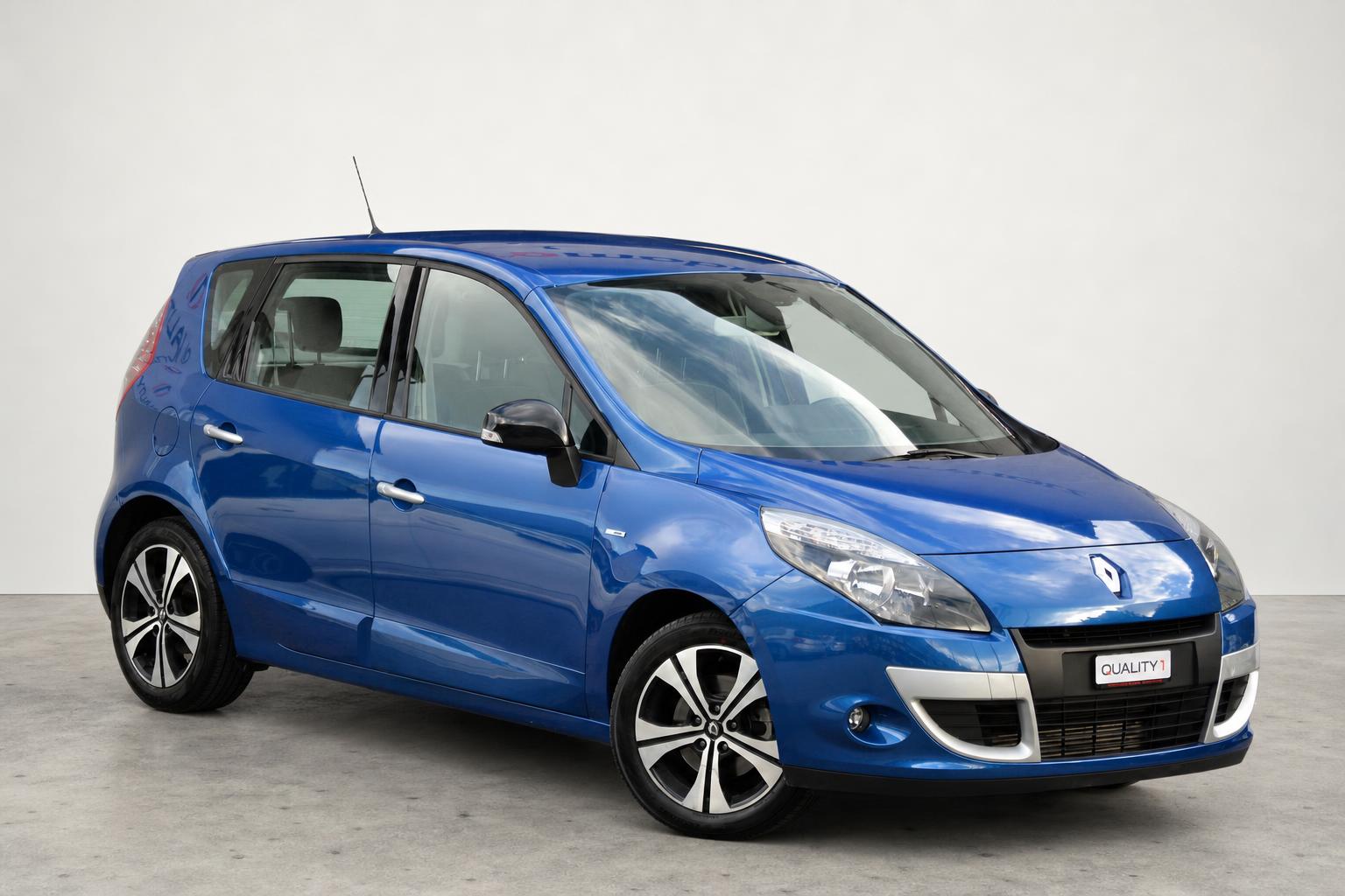 RENAULT Scénic 1.4 16V Turbo Bose 12 Monate Garantie / Frisch ab MFK-image-4