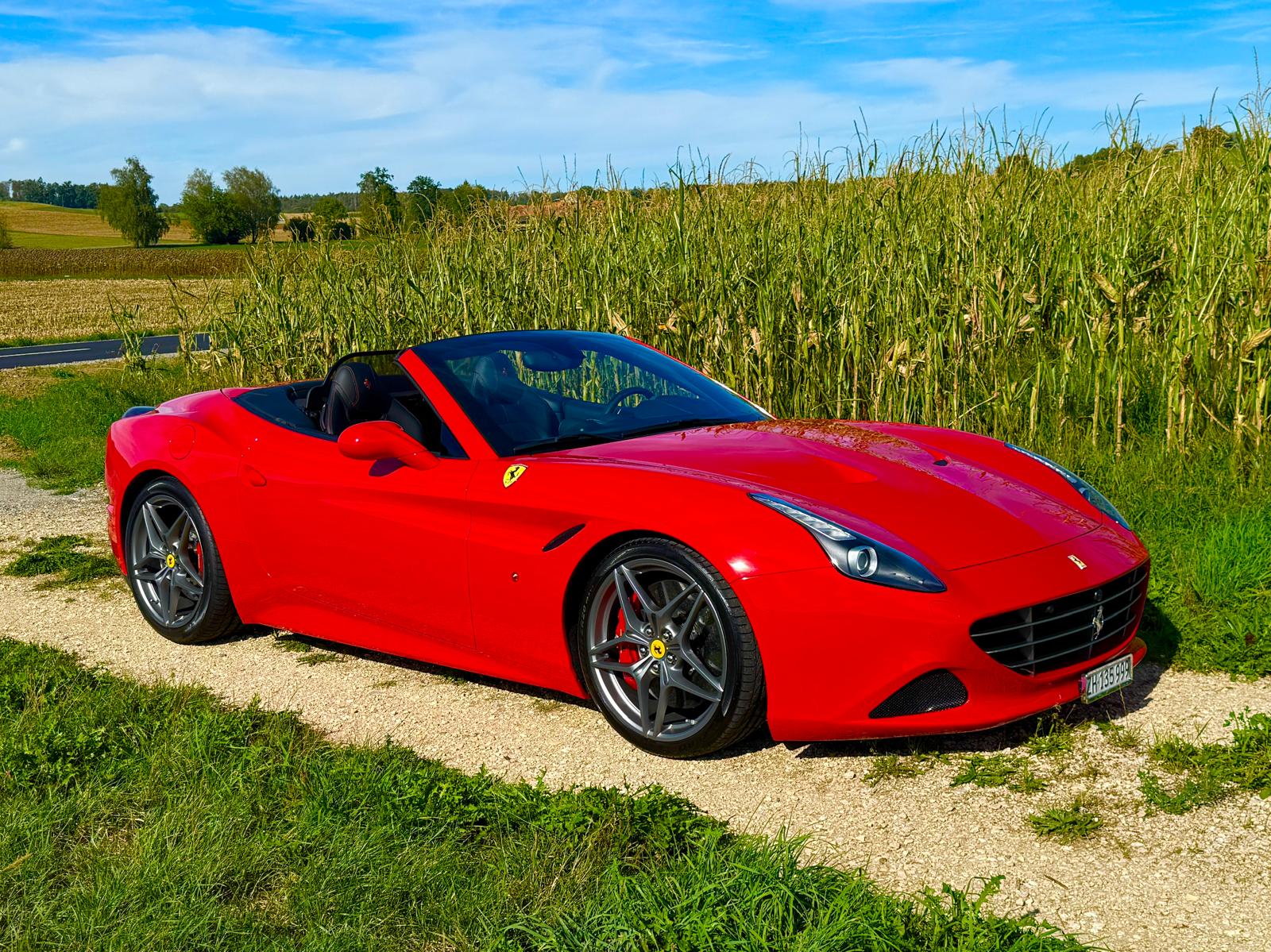 FERRARI California 3.9 V8 T-showroom-element-2