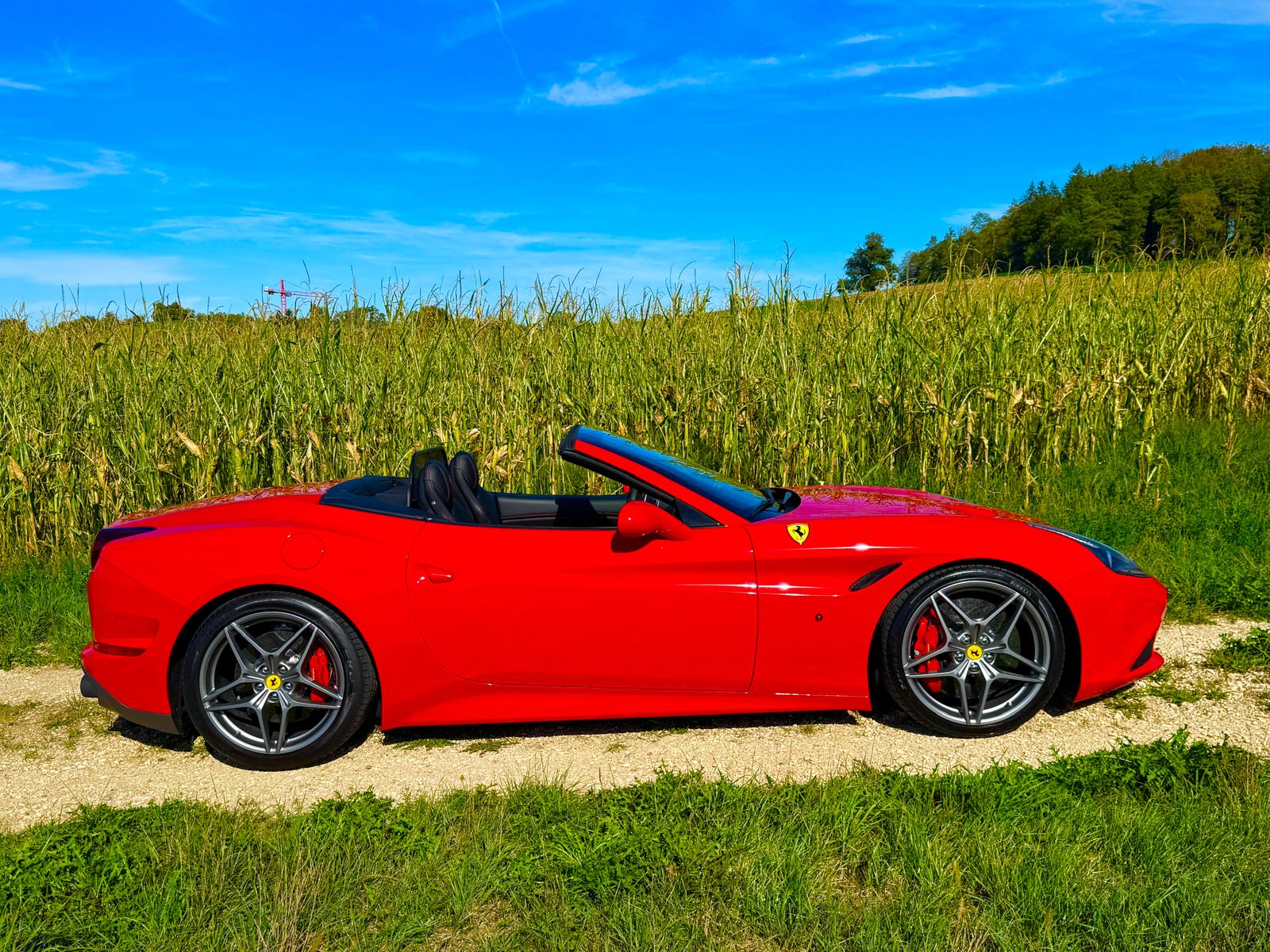 FERRARI California 3.9 V8 T-showroom-element-3