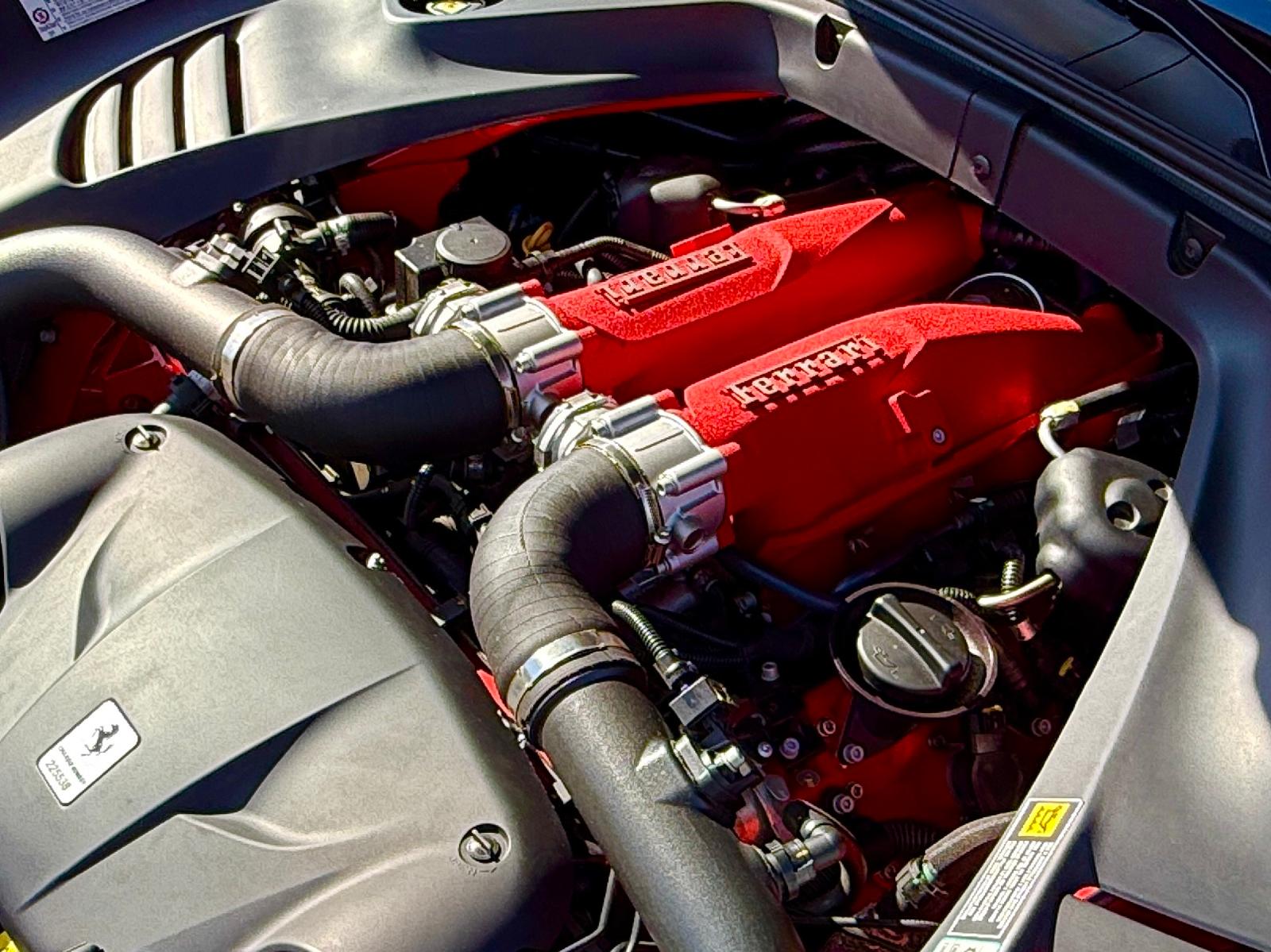FERRARI California 3.9 V8 T-image-8