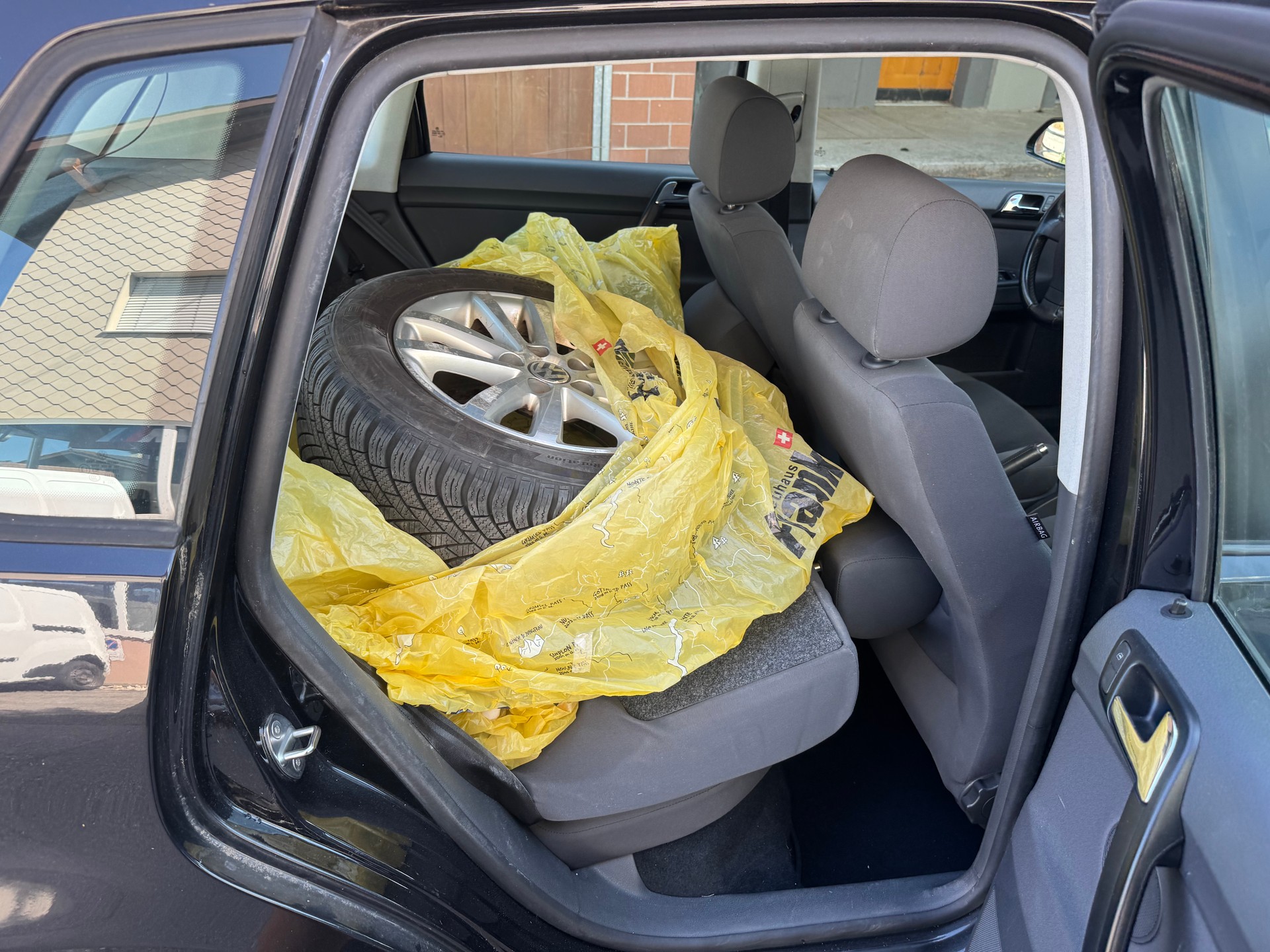 VW Polo 1.4 16V Comfortline-image-12
