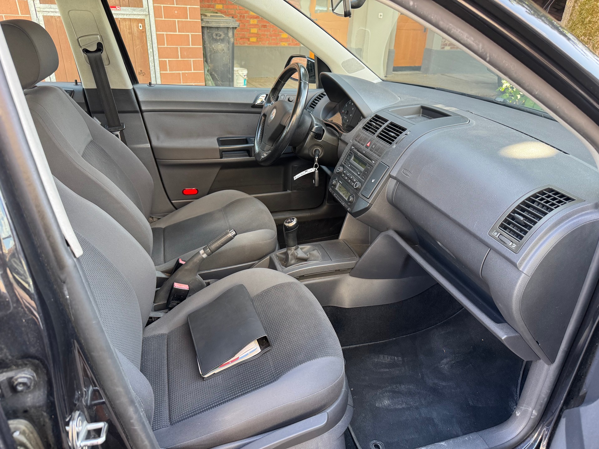 VW Polo 1.4 16V Comfortline-image-11