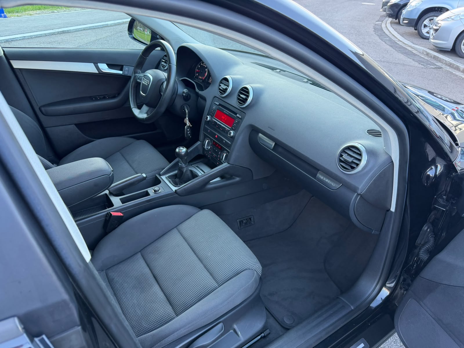 AUDI A3 Sportback 1.8 TFSI Snow quattro-image-6