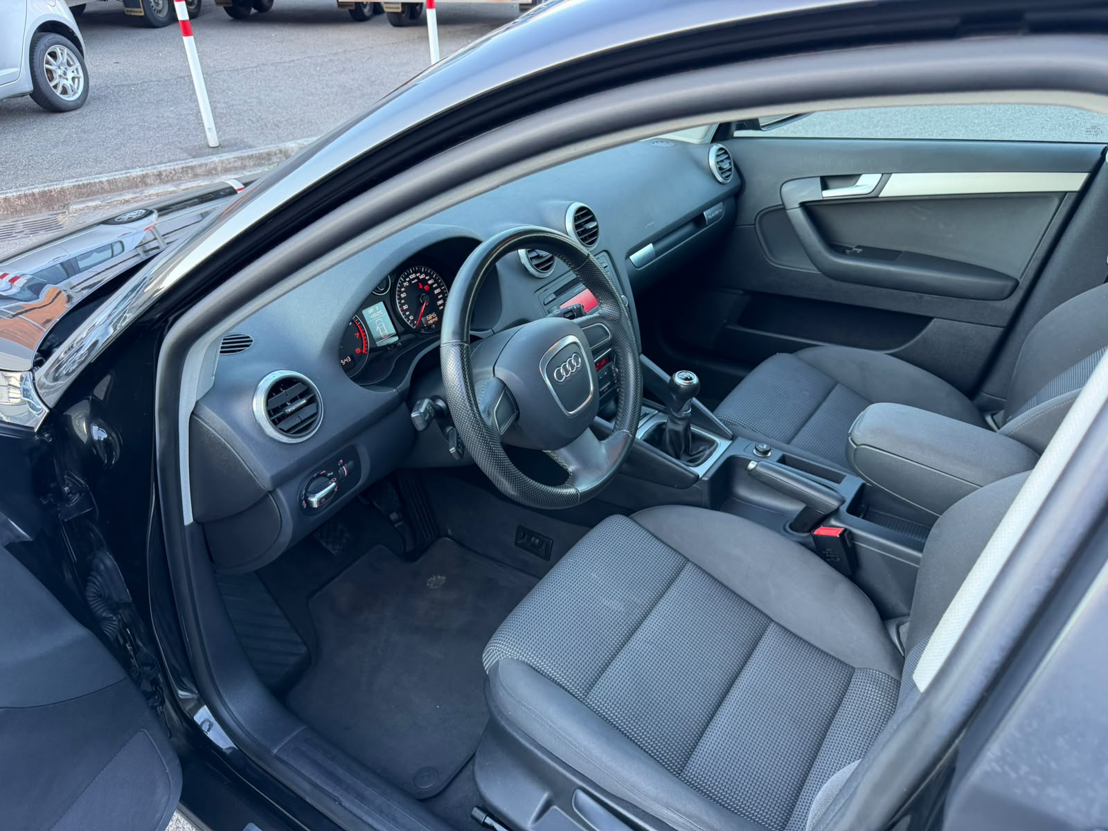 AUDI A3 Sportback 1.8 TFSI Snow quattro-image-7