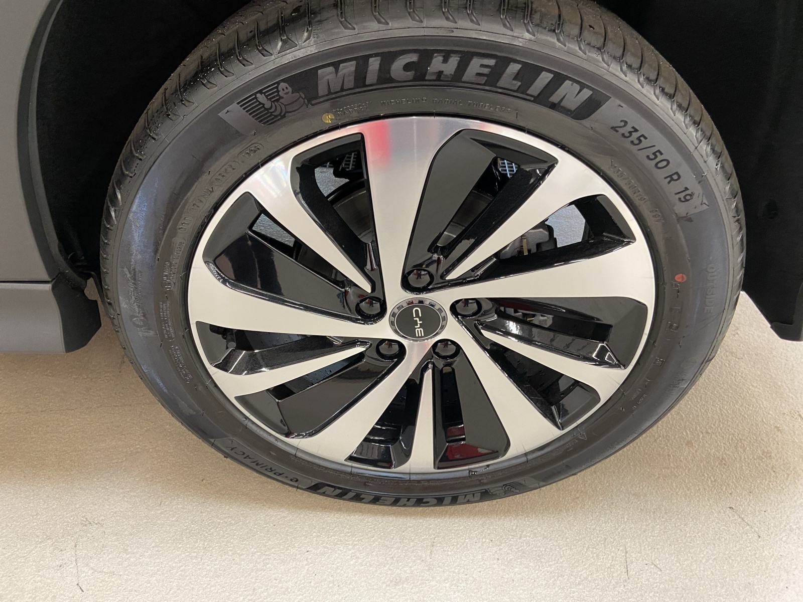 BYD Seal U DM-i Design AWD-image-14