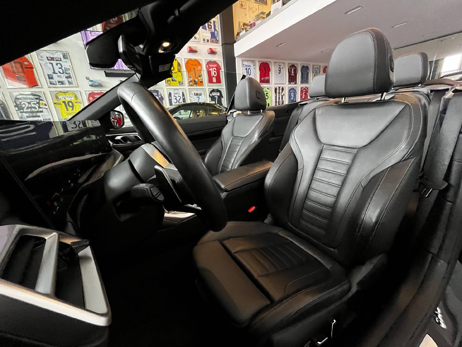 BMW 420i Cabrio M Sport-image-20