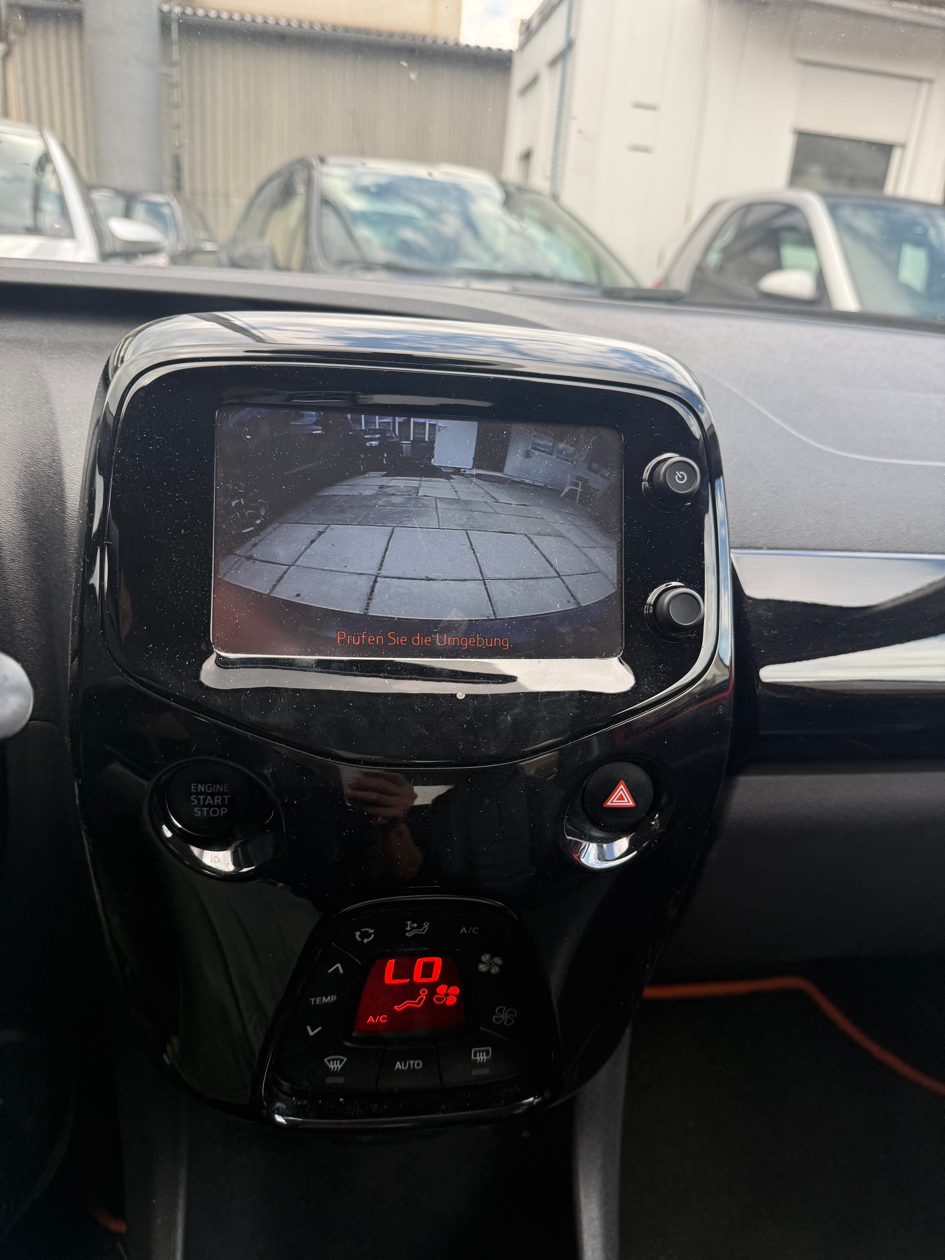 TOYOTA Aygo 1.2 VVT-i x-play-image-11