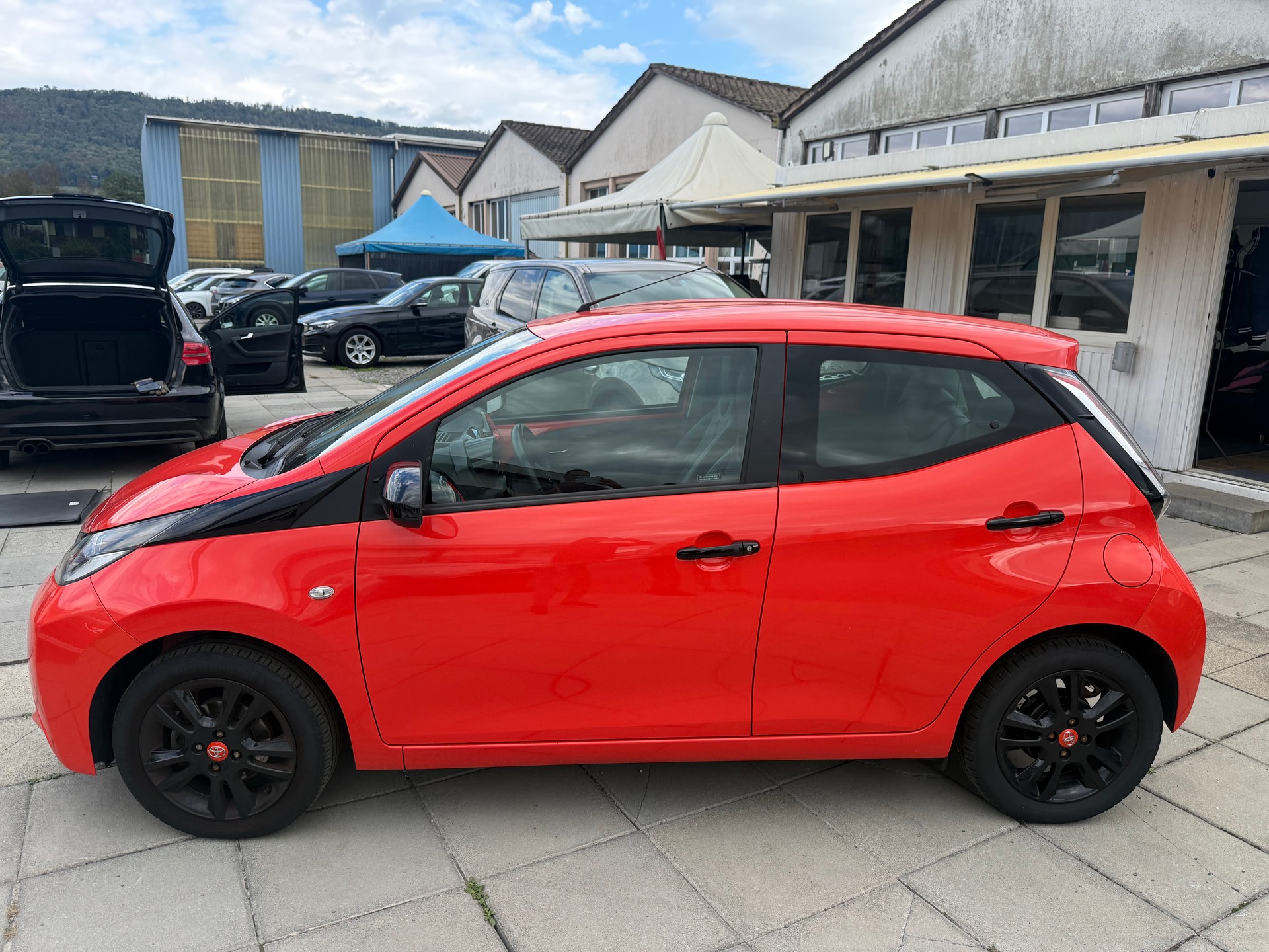 TOYOTA Aygo 1.2 VVT-i x-play-image-3