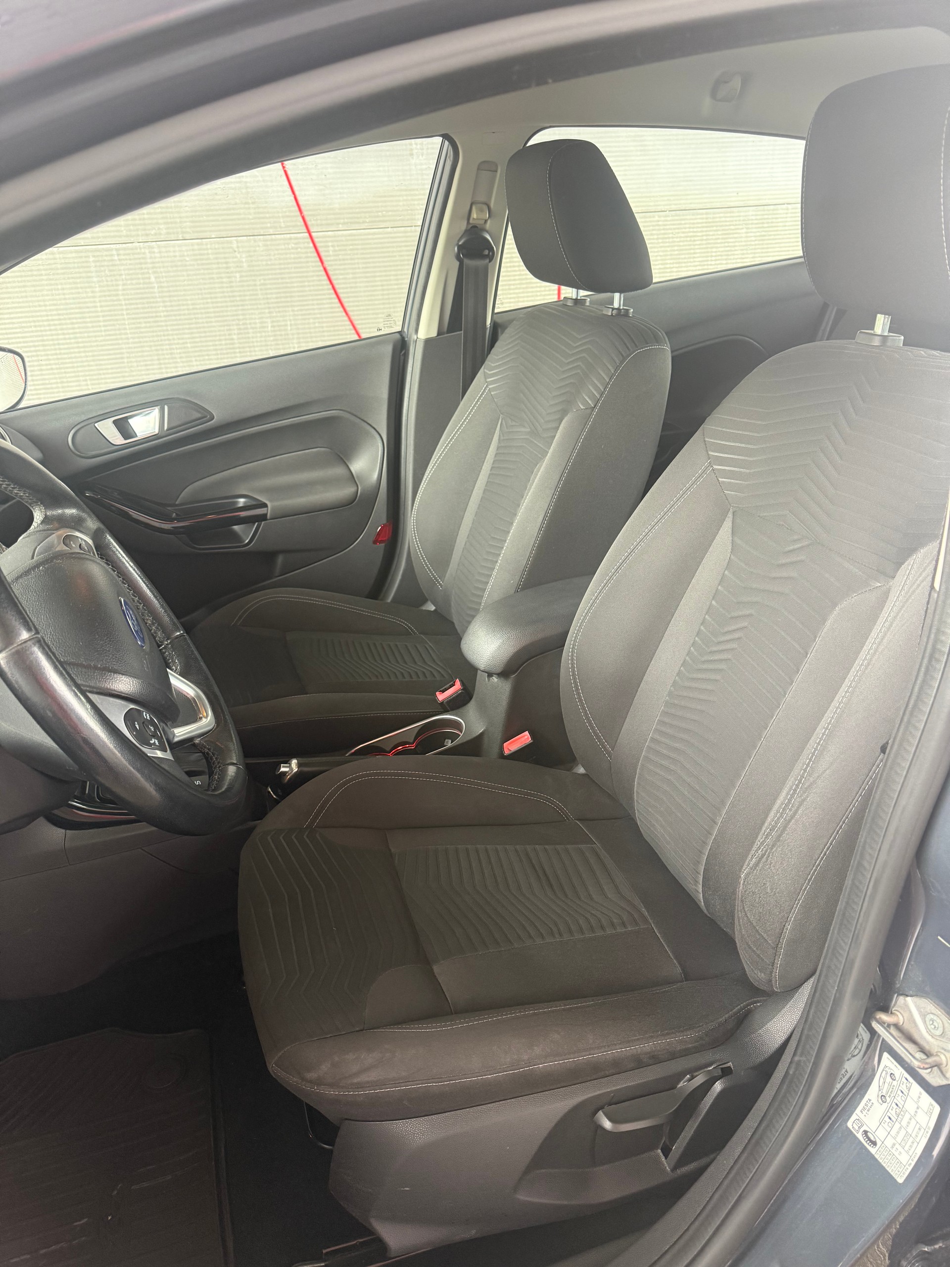 FORD Fiesta 1.0 SCTi Titanium X PowerShift-image-7