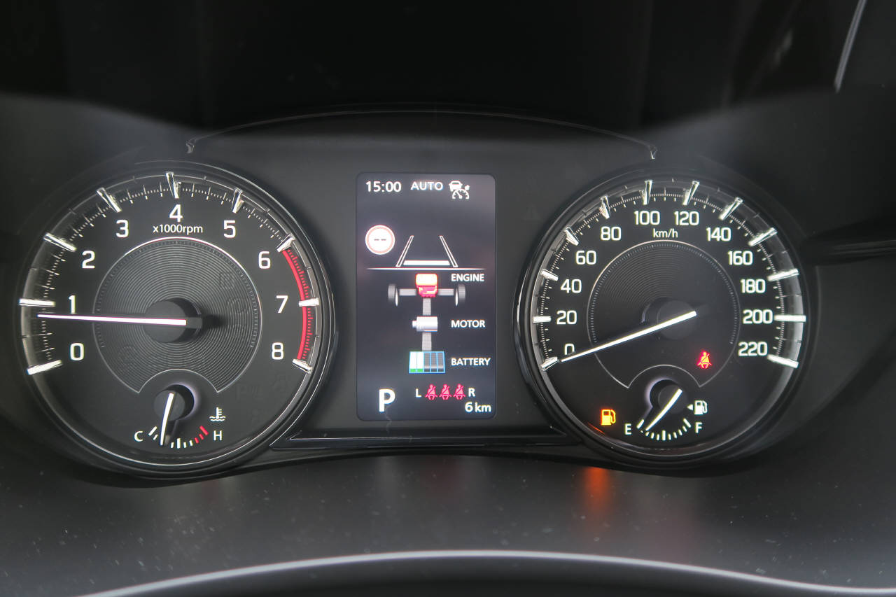 SUZUKI S-Cross 1.4 T Piz Sulai Top Hybrid 4x4-image-6