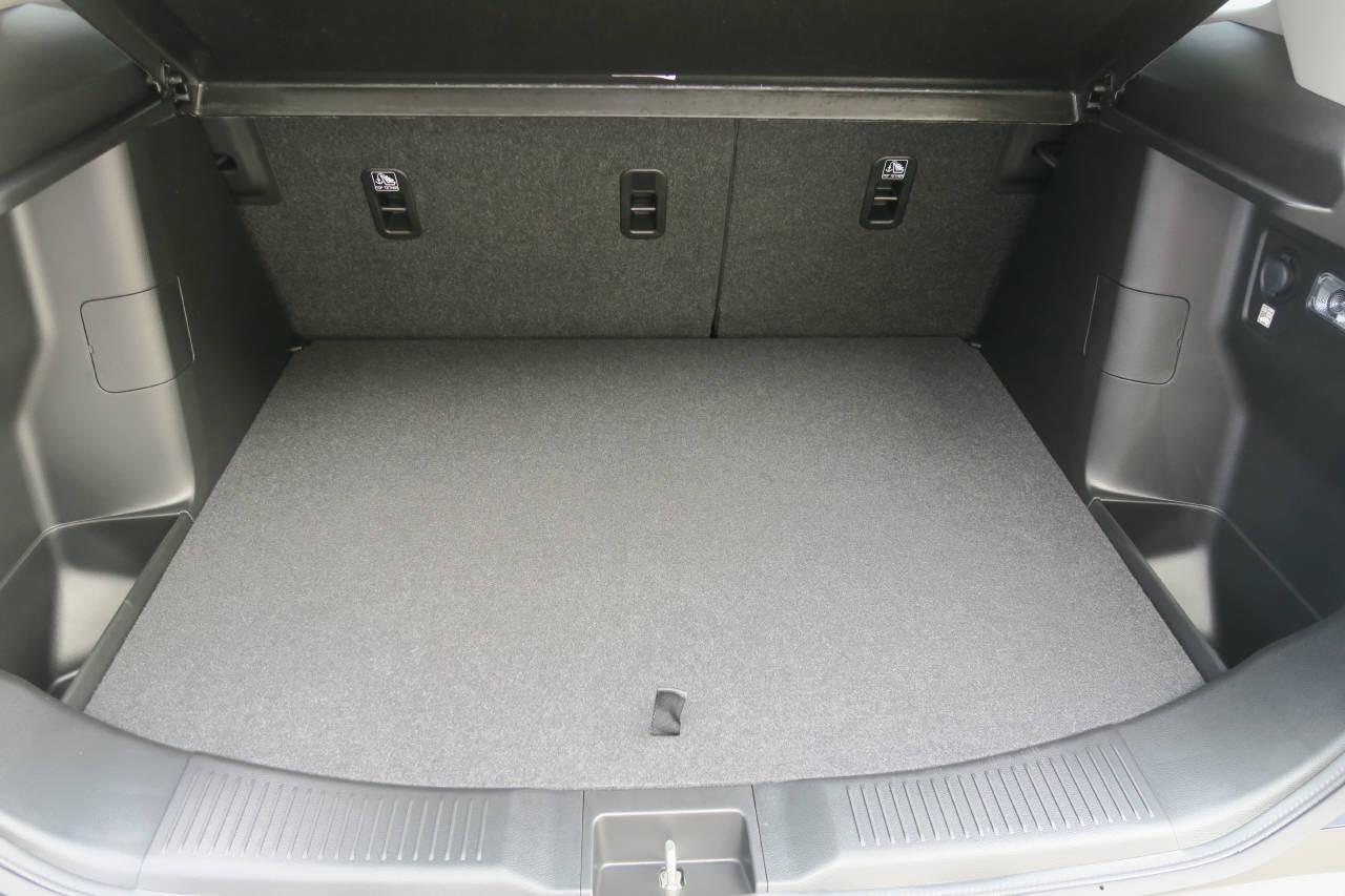 SUZUKI S-Cross 1.4 T Piz Sulai Top Hybrid 4x4-image-15