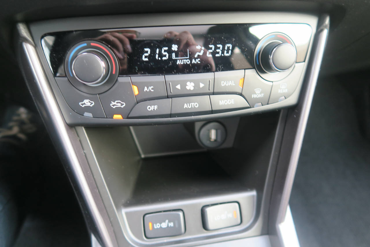 SUZUKI S-Cross 1.4 T Piz Sulai Top Hybrid 4x4-image-12