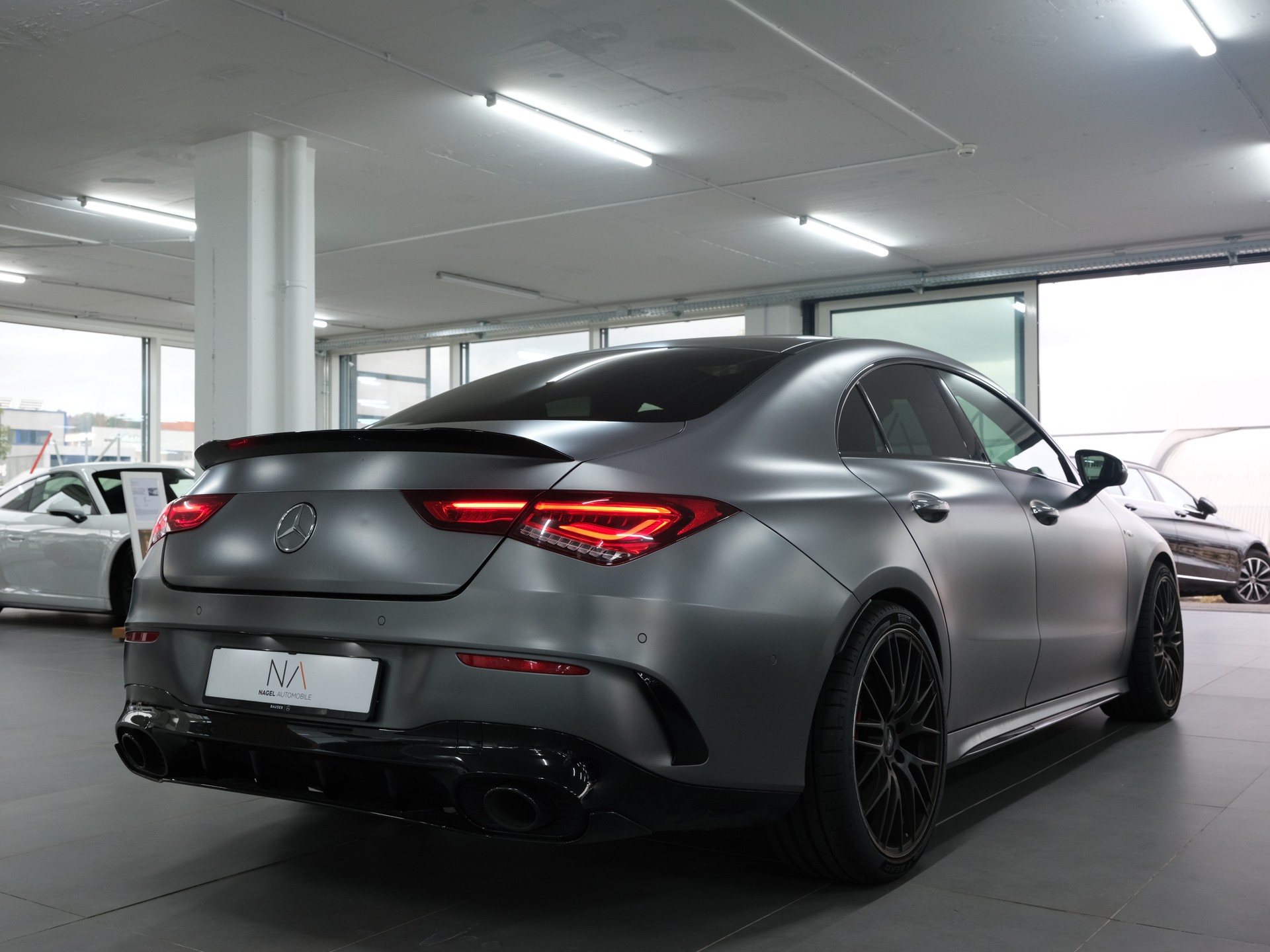 MERCEDES-BENZ CLA 35 AMG 4Matic 7G-DCT *Burmester* *AMG Performance* *Panorama*-image-2