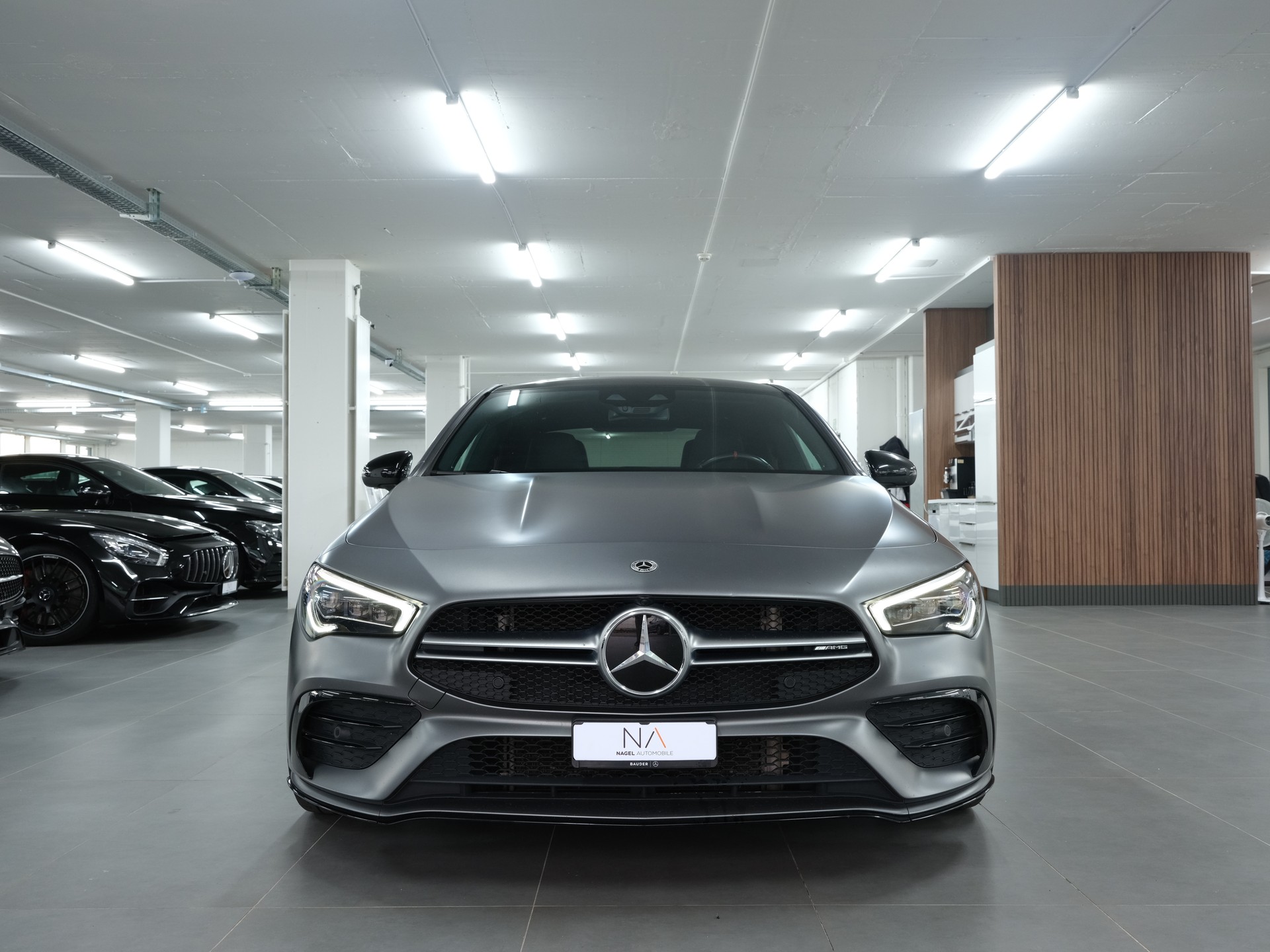 MERCEDES-BENZ CLA 35 AMG 4Matic 7G-DCT *Burmester* *AMG Performance* *Panorama*-image-9