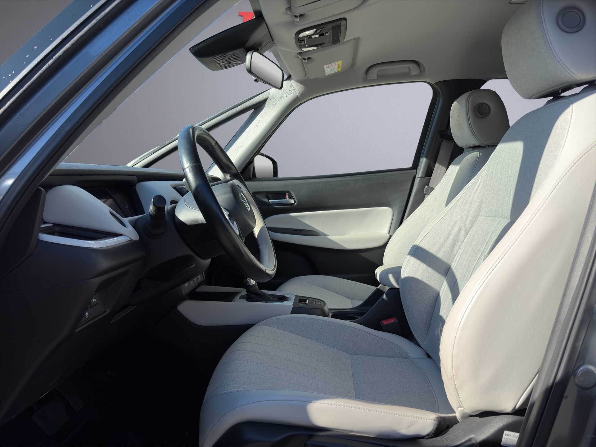 HONDA Jazz 1.5 i-MMD Executive-image-8