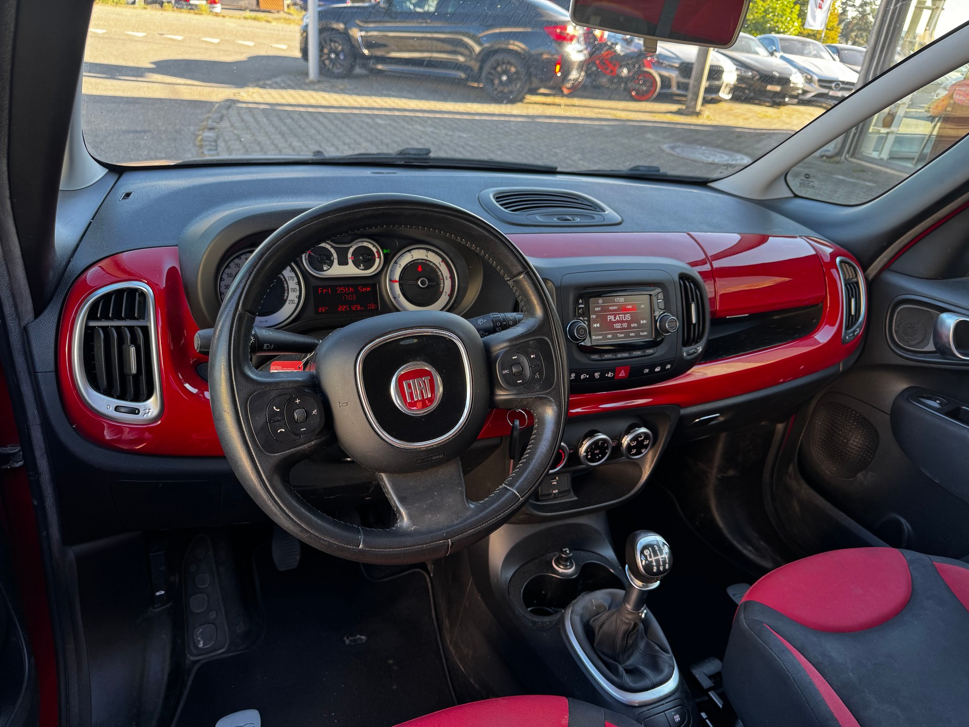 FIAT 500L 1.6 JTD Lounge-image-5