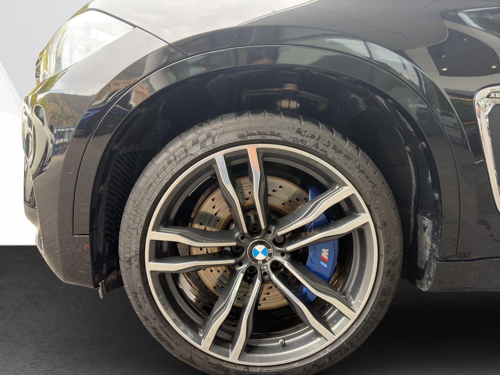 BMW X6 M-image-21