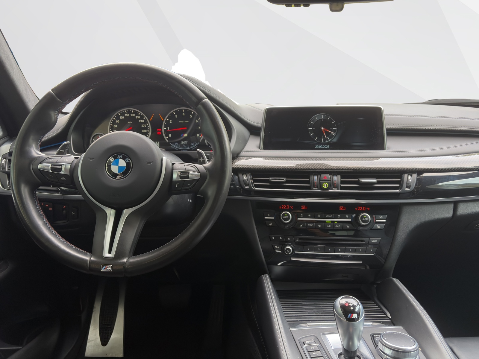 BMW X6 M-image-10