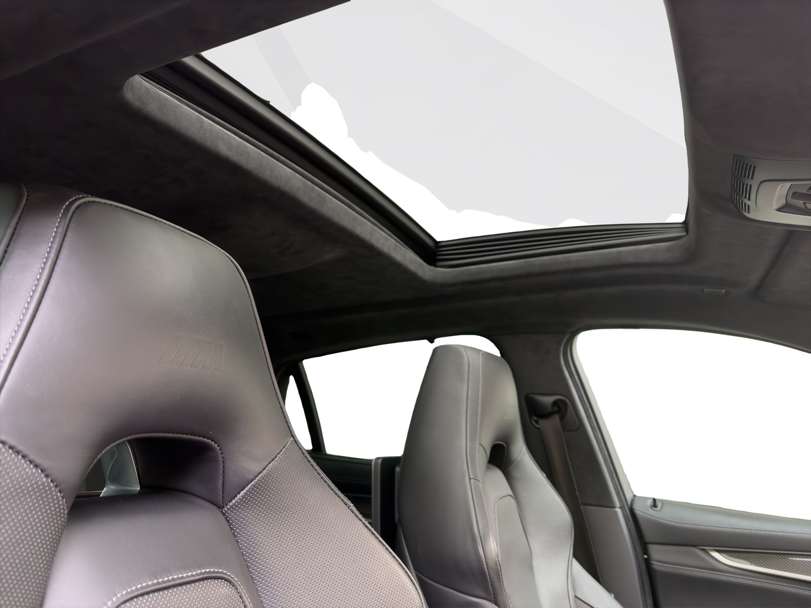 BMW X6 M-image-17
