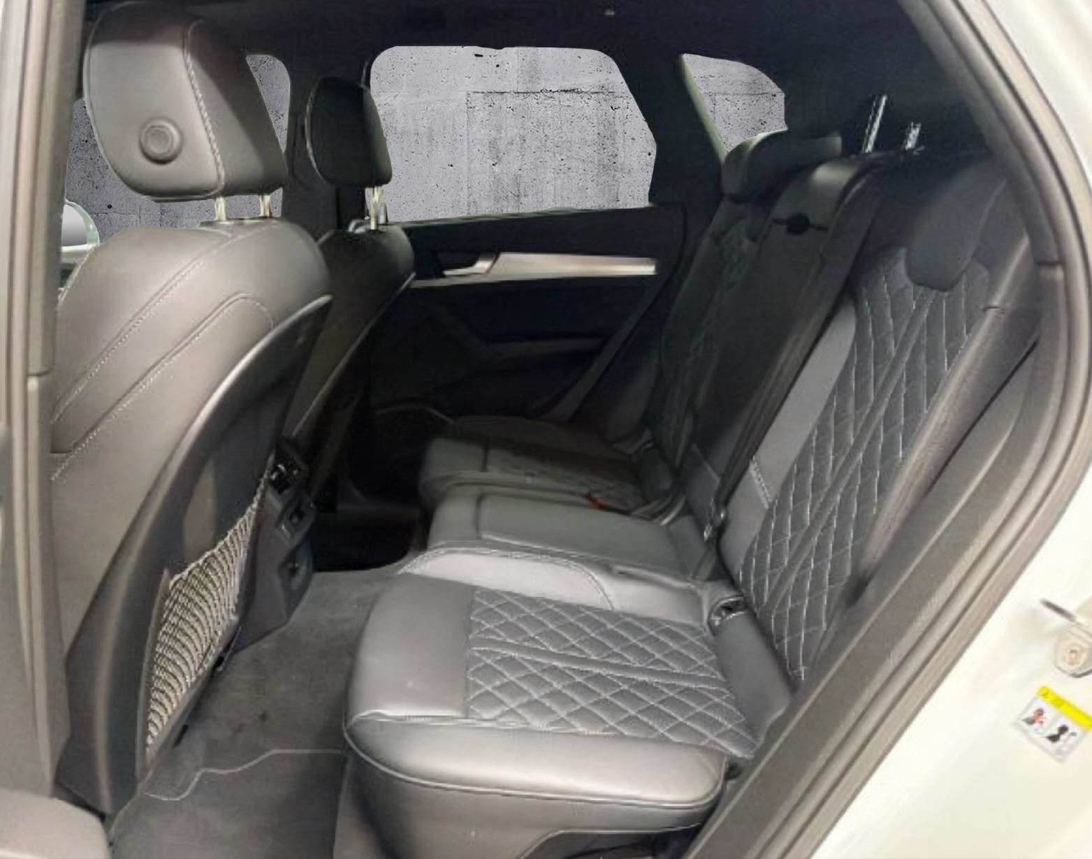 AUDI Q5 40 TDI S-line quattro S-tronic *CH-FZG. / Gratisservice / Werksgarantie*-image-10